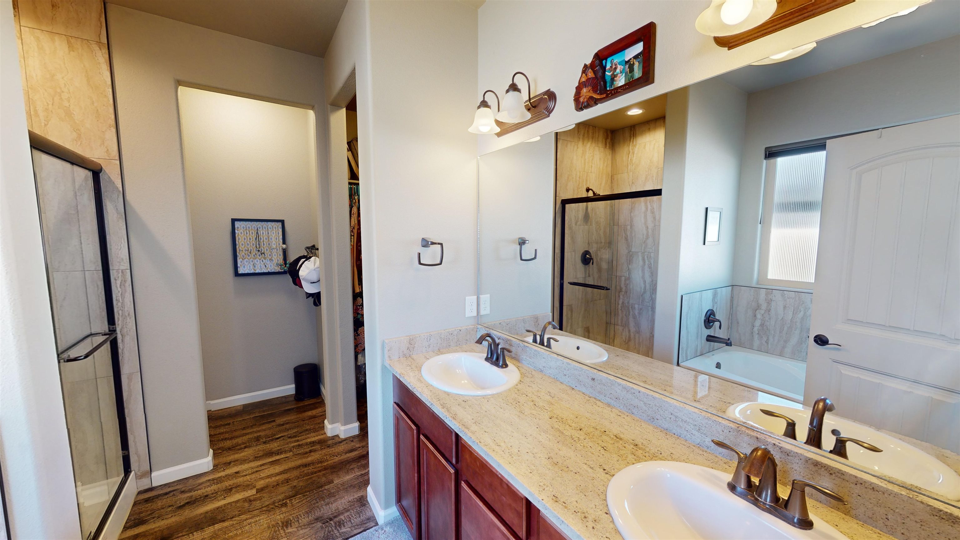 2496 Kerk Avenue Unit: B