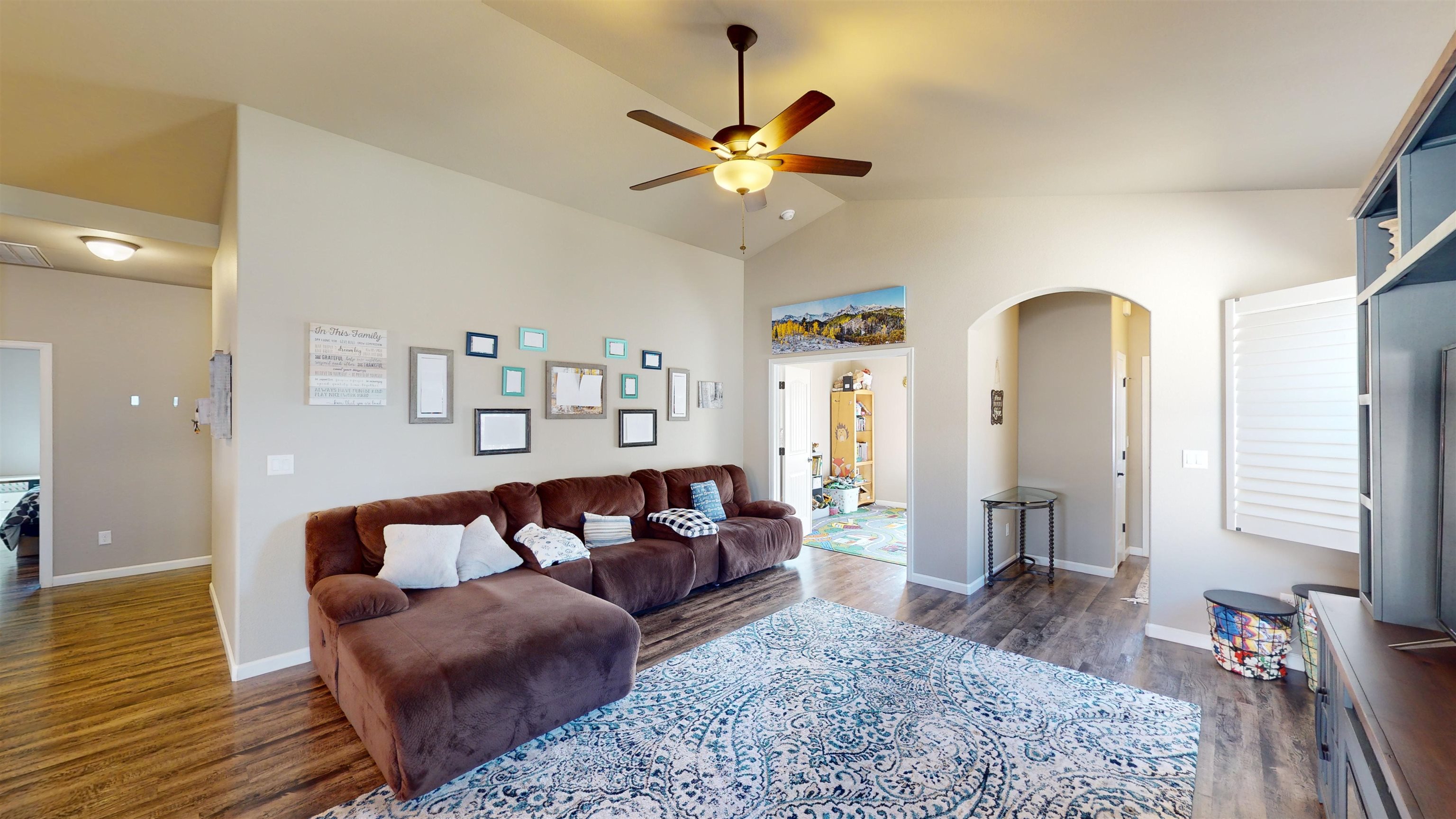 2496 Kerk Avenue Unit: B