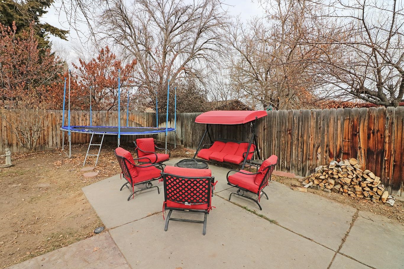 2855 Applewood Street