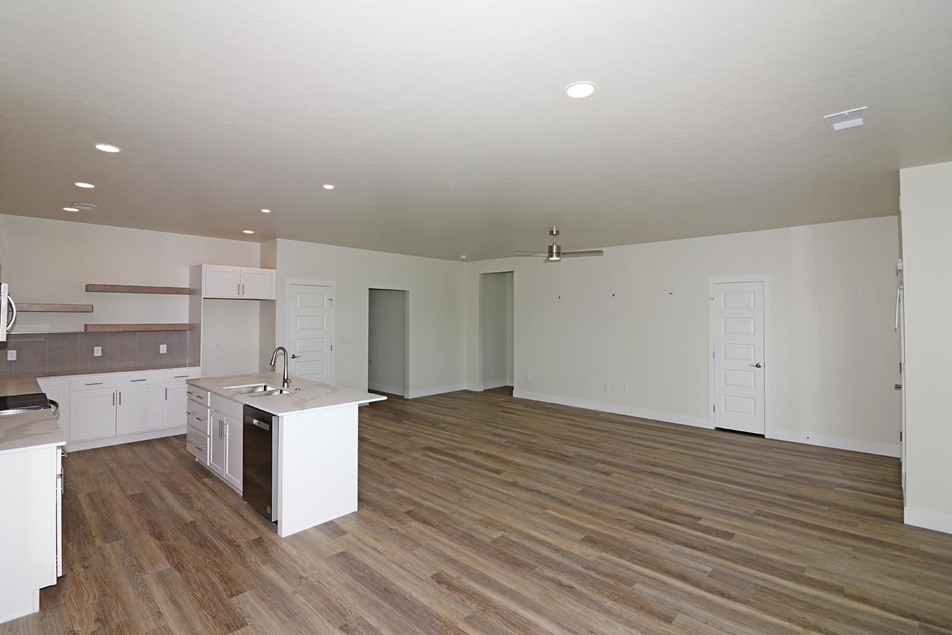1774 Tungsten Way
