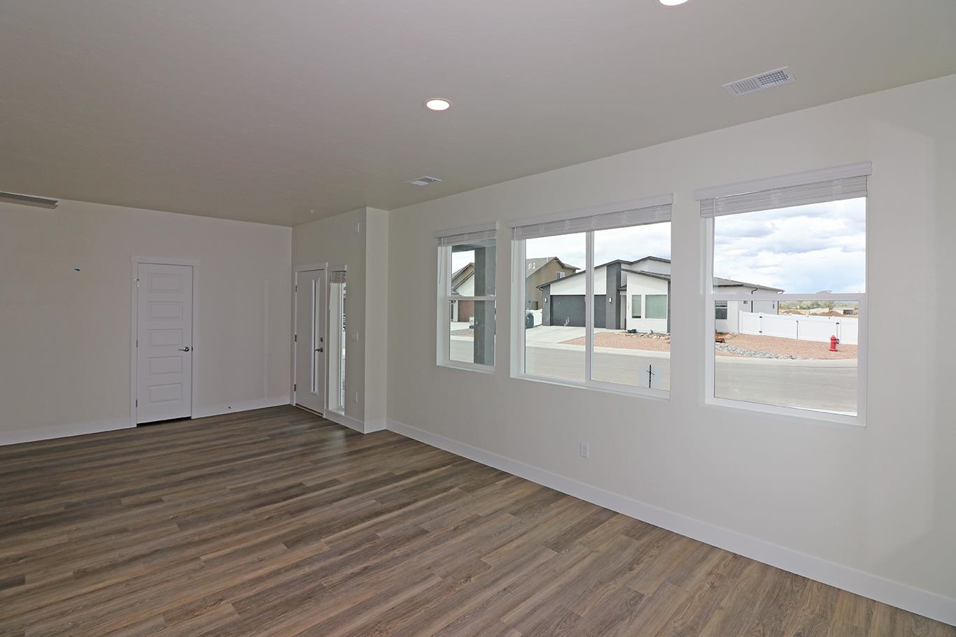1774 Tungsten Way