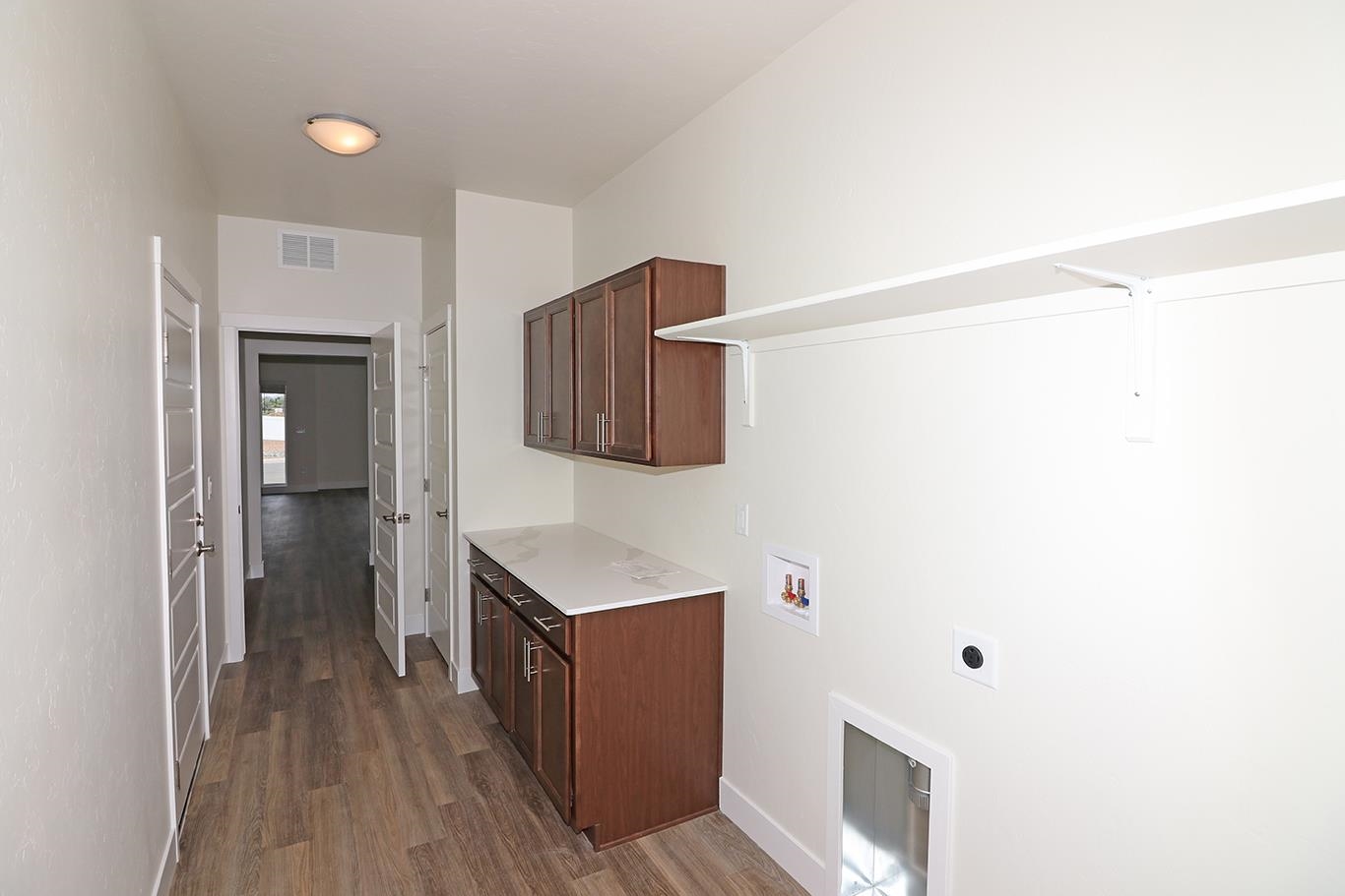 1774 Tungsten Way