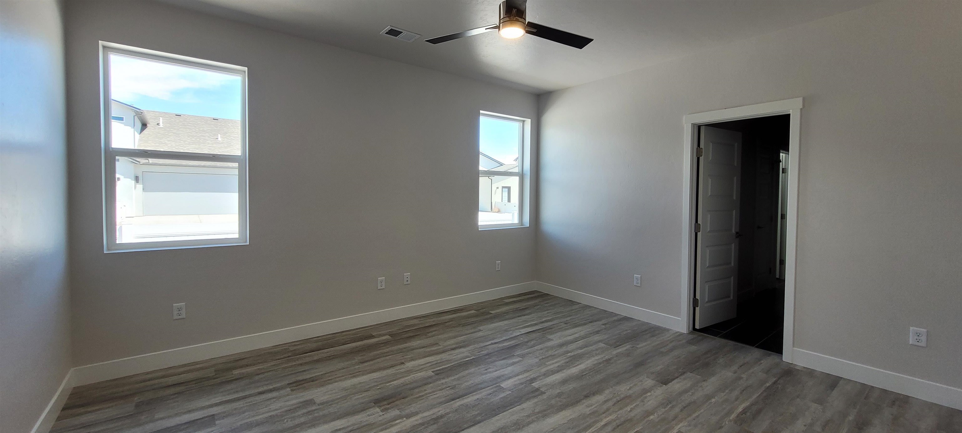 1070 Iron Drive