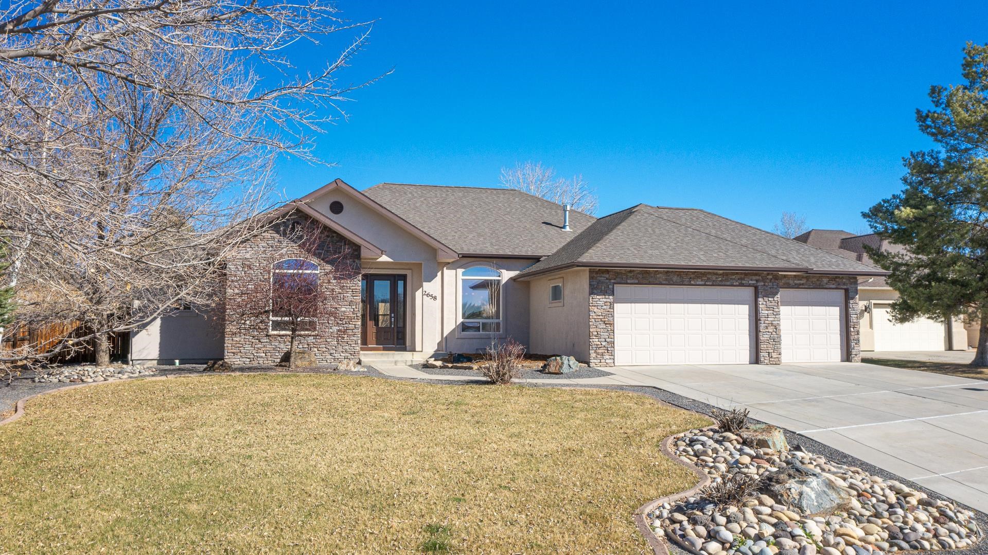 2658 Dahlia Court