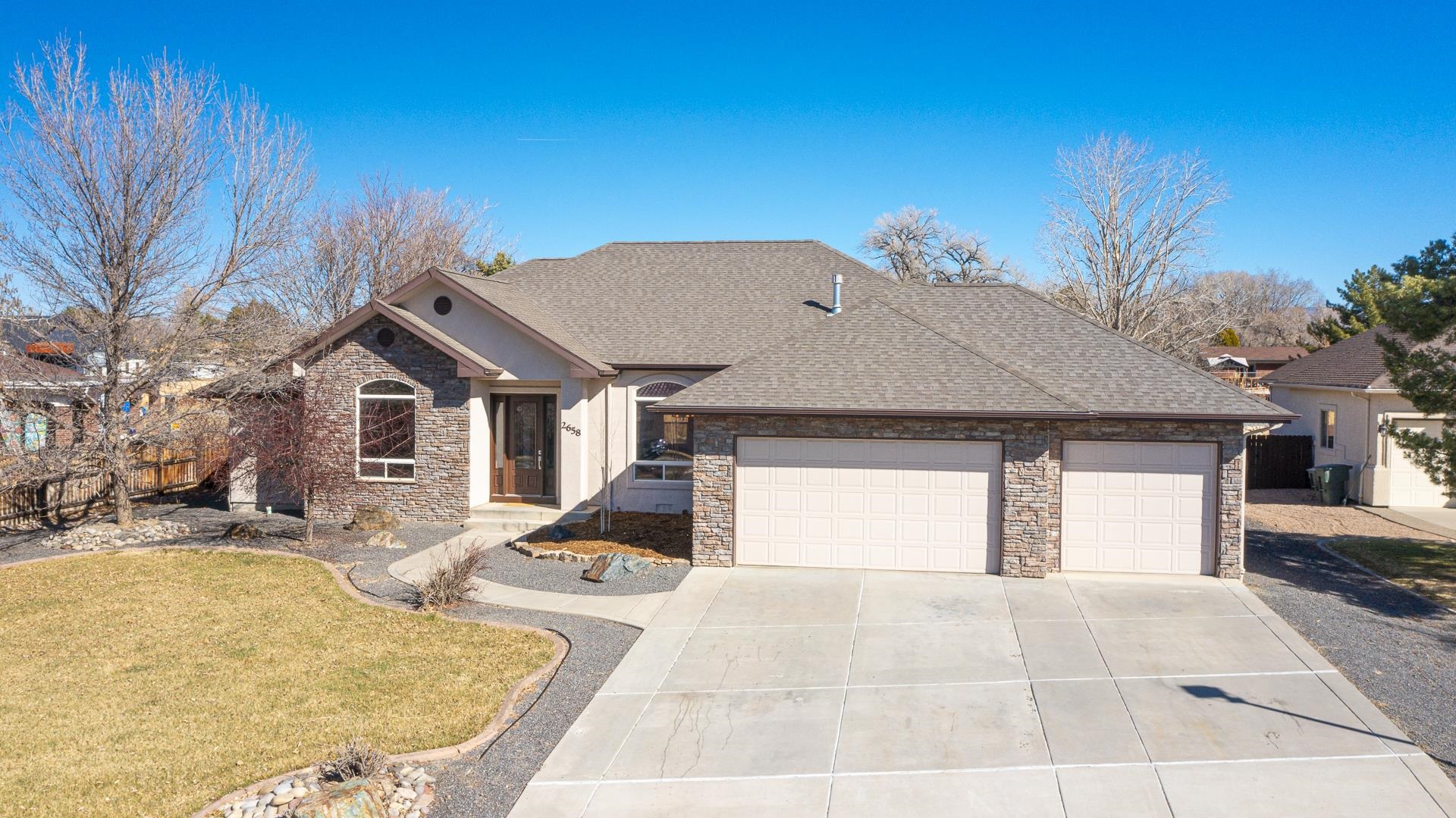 2658 Dahlia Court