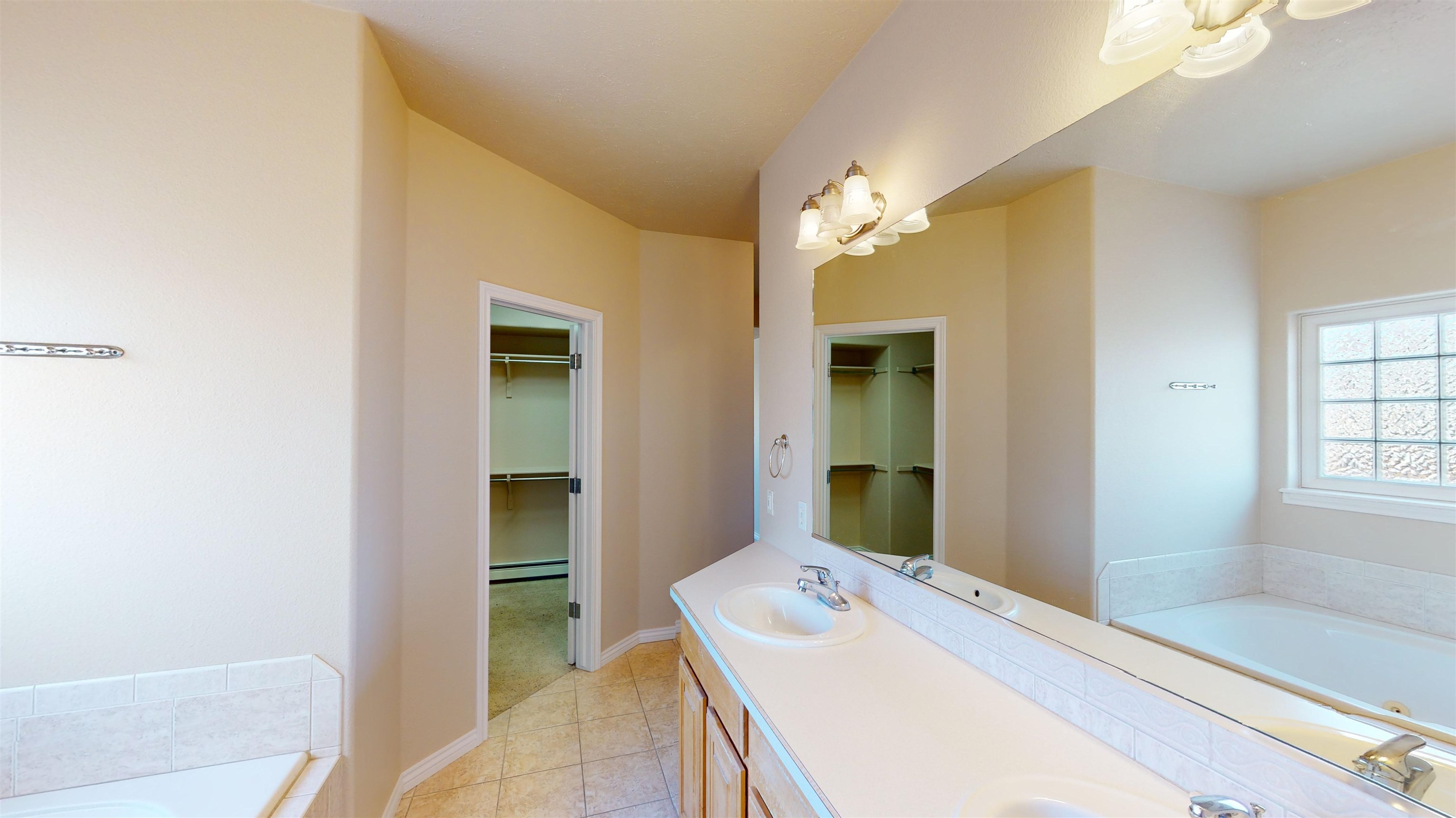 2658 Dahlia Court