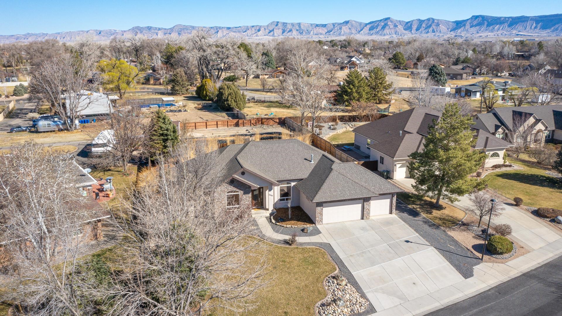 2658 Dahlia Court