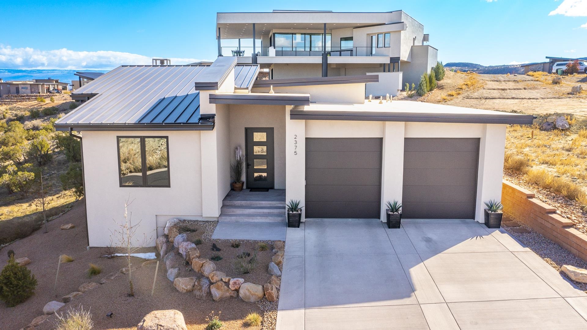 2375 W Ridges Boulevard