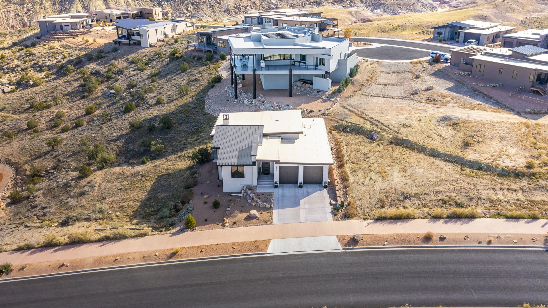 2375 W Ridges Boulevard