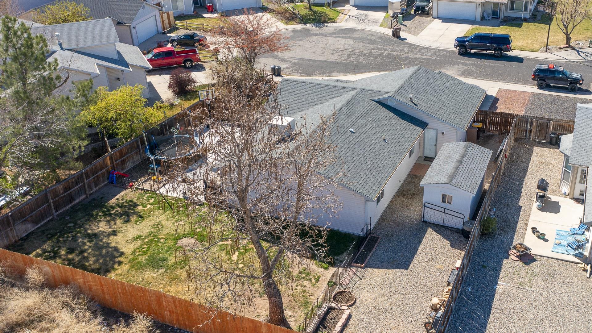 3136 N Drake Court