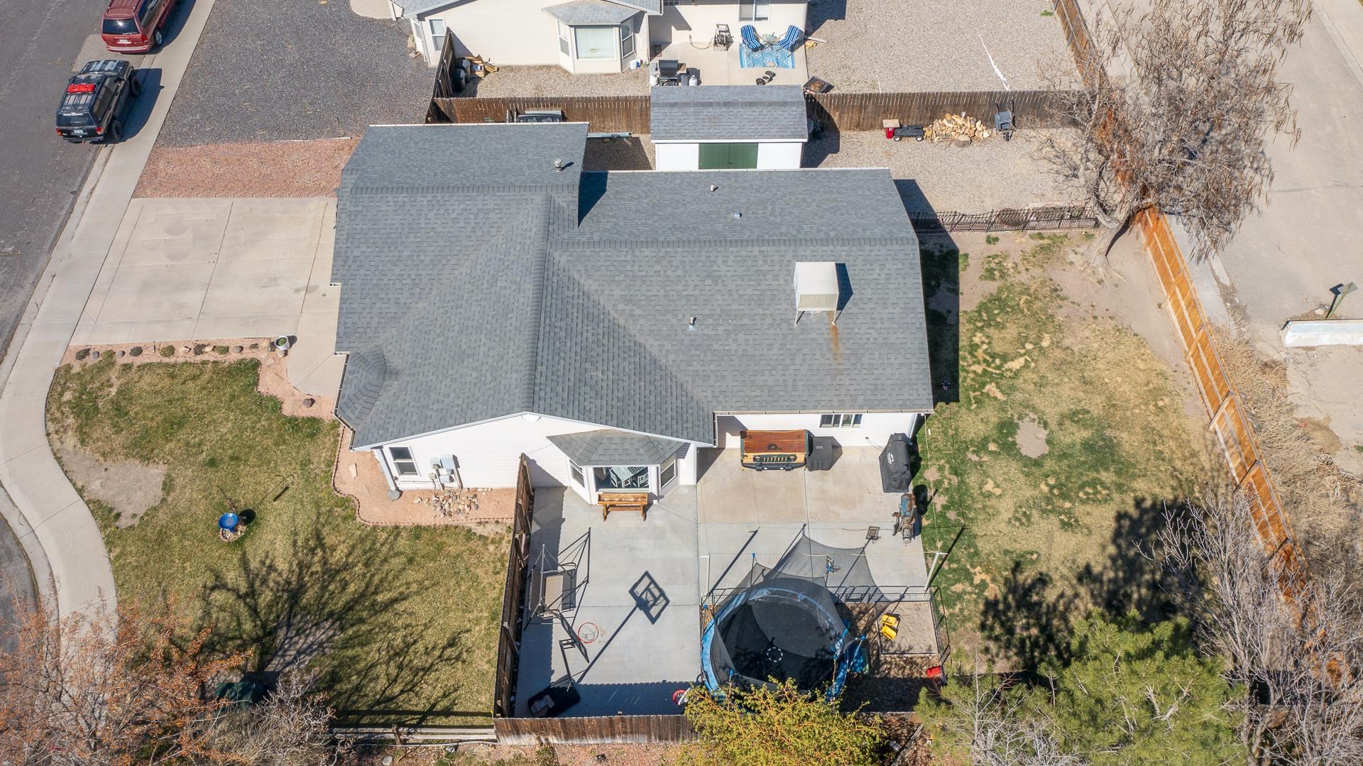 3136 N Drake Court