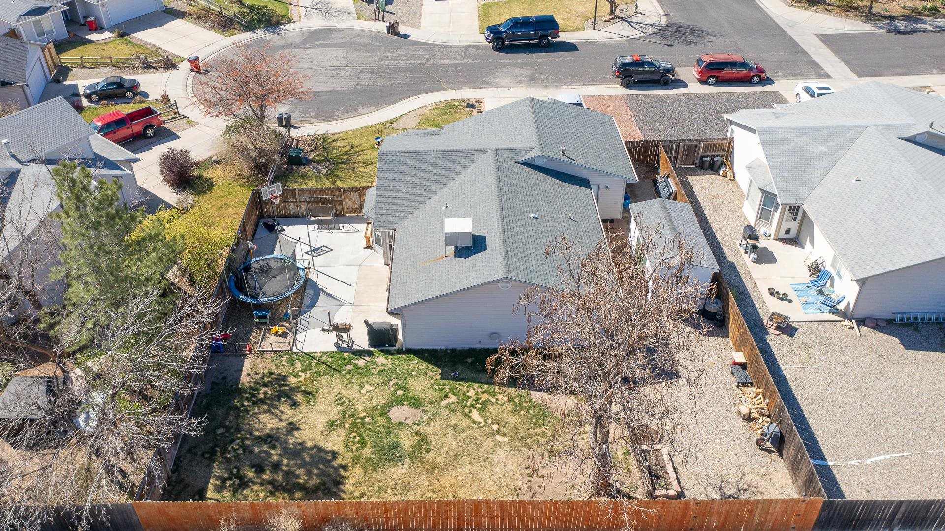 3136 N Drake Court