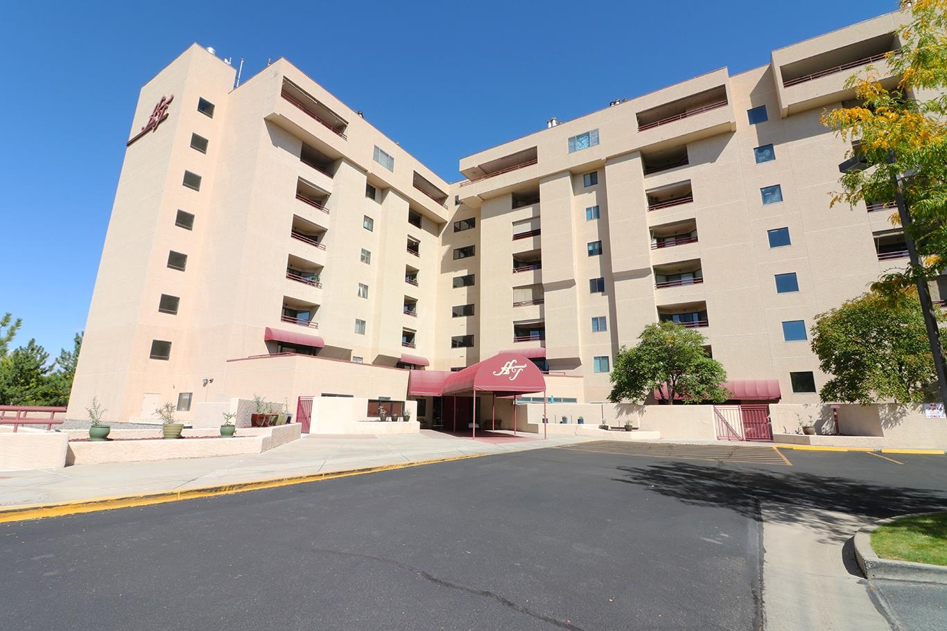 1111 Horizon Drive Unit: 412