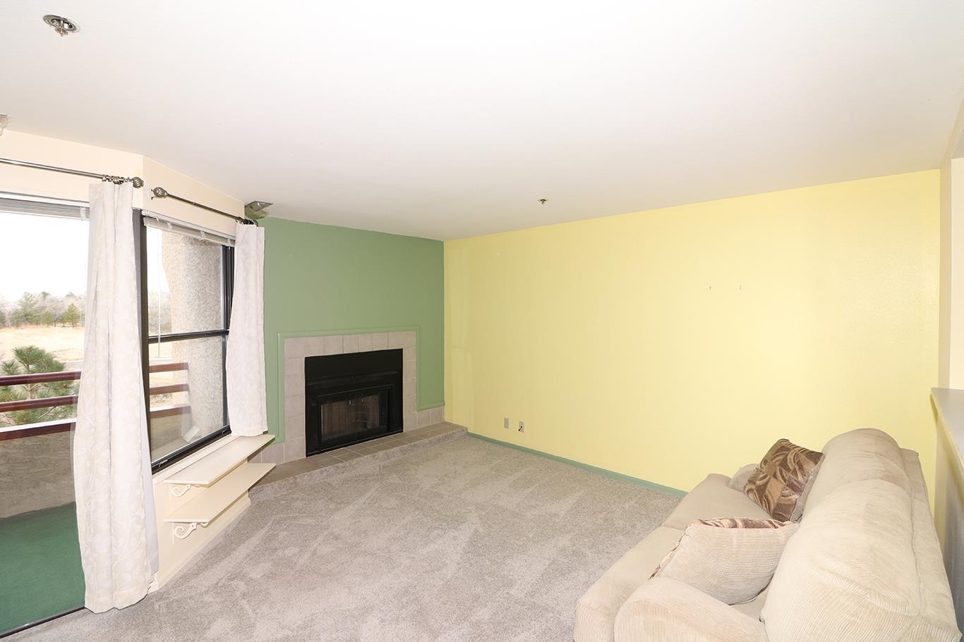 1111 Horizon Drive Unit: 412