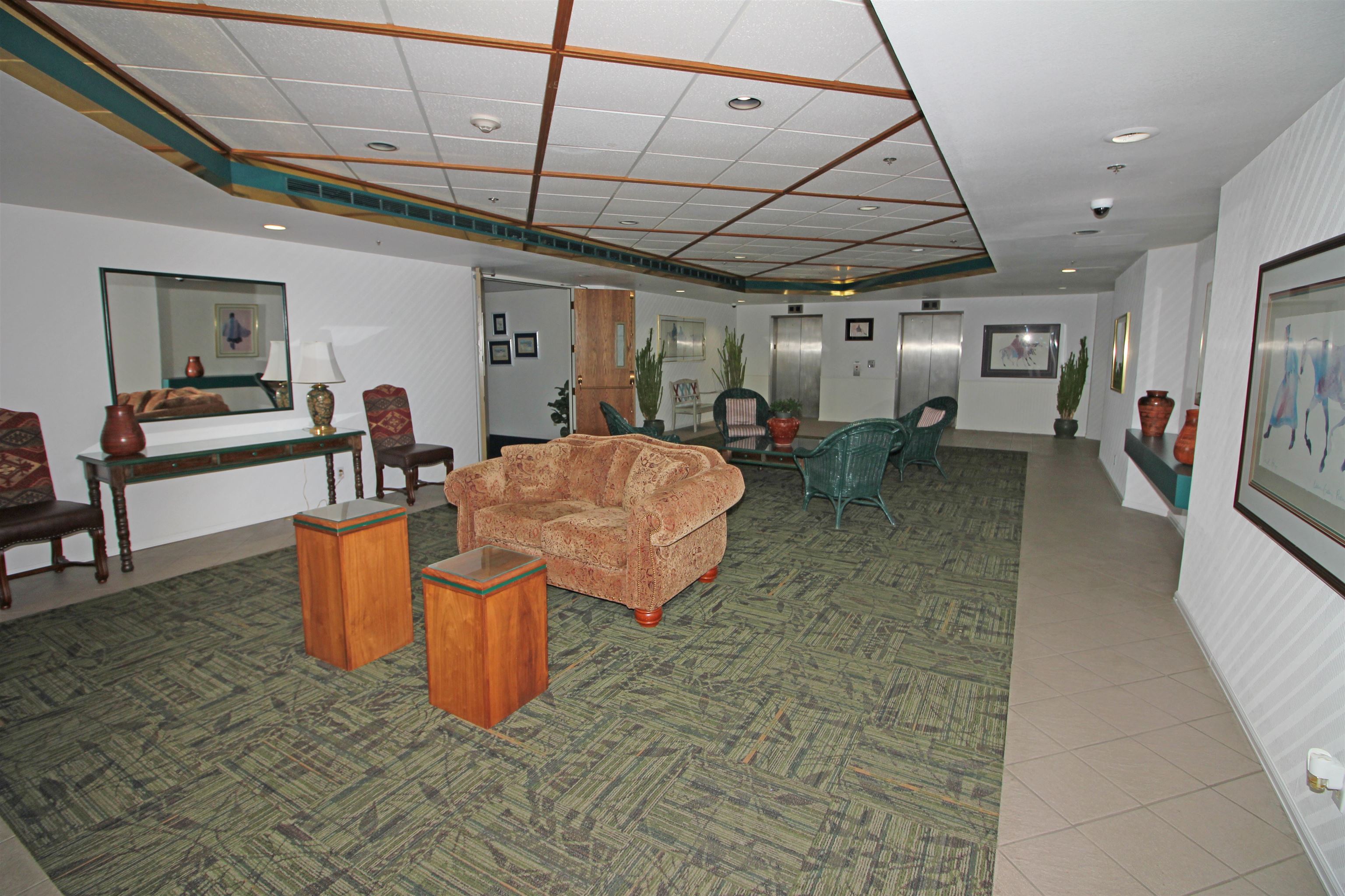 1111 Horizon Drive Unit: 412