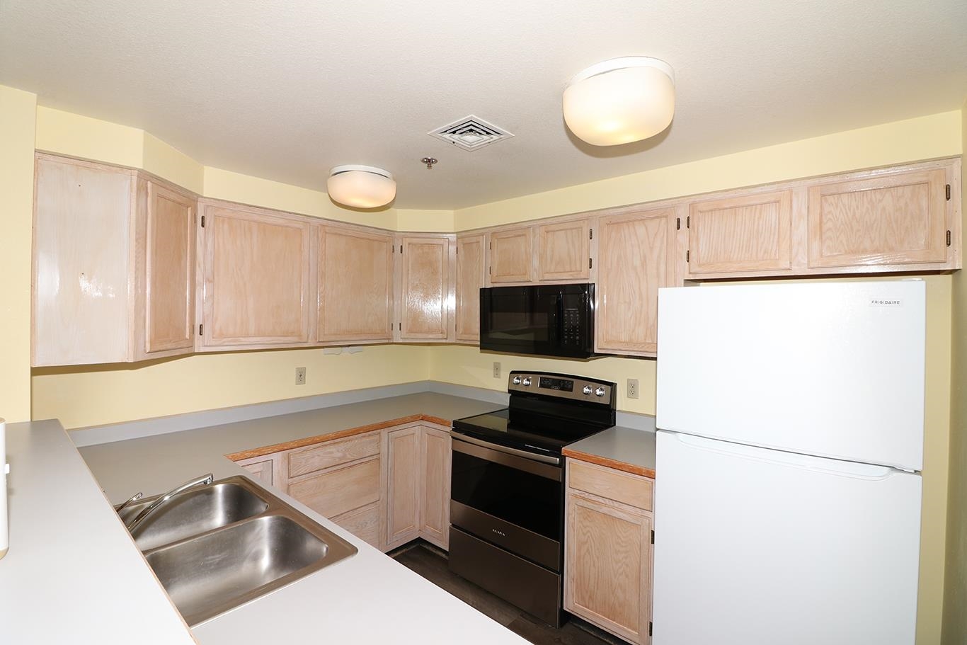 1111 Horizon Drive Unit: 412