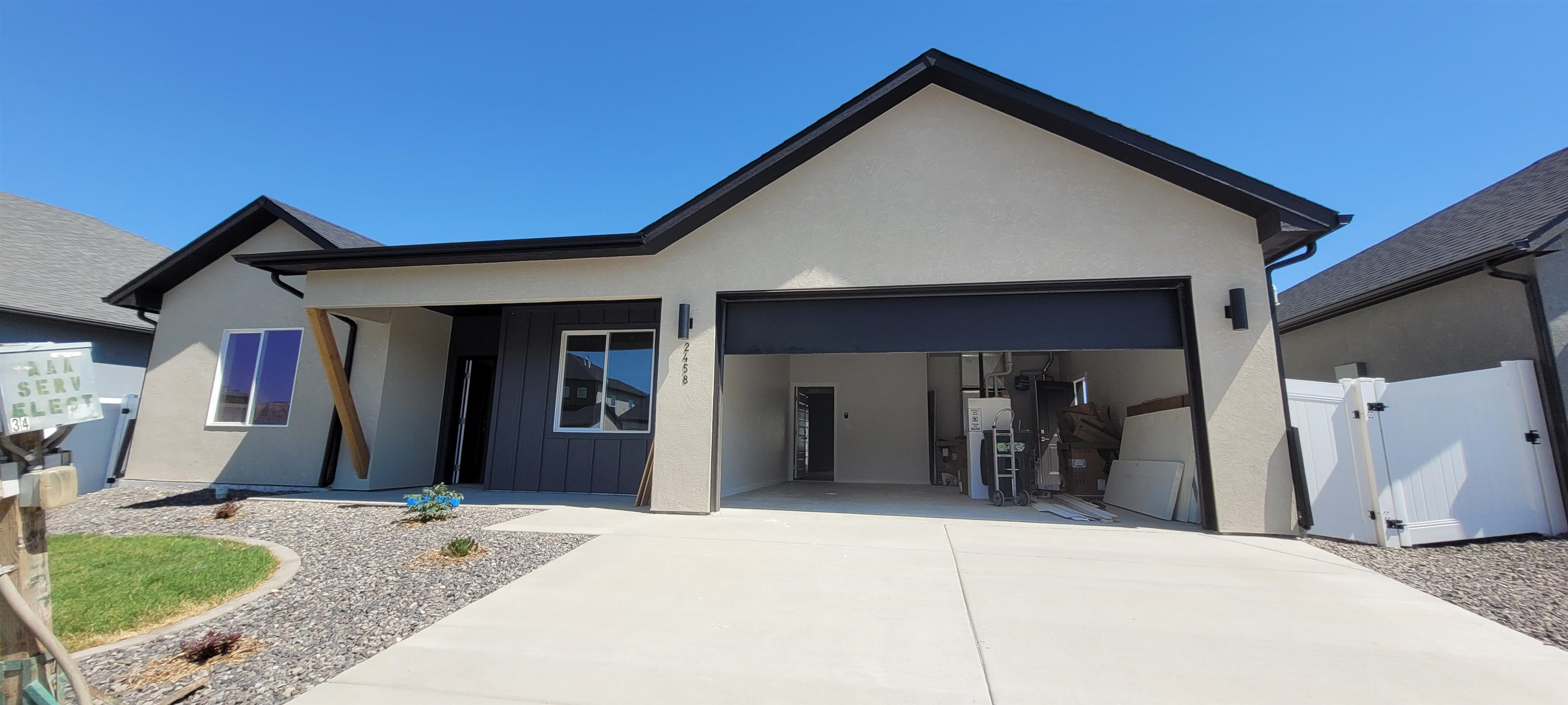 2458 Ross Road