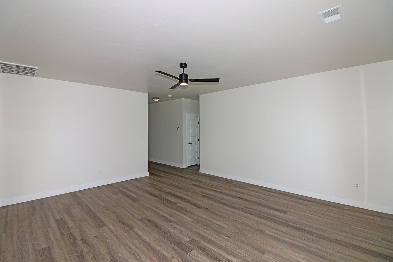 2462 Ross Road