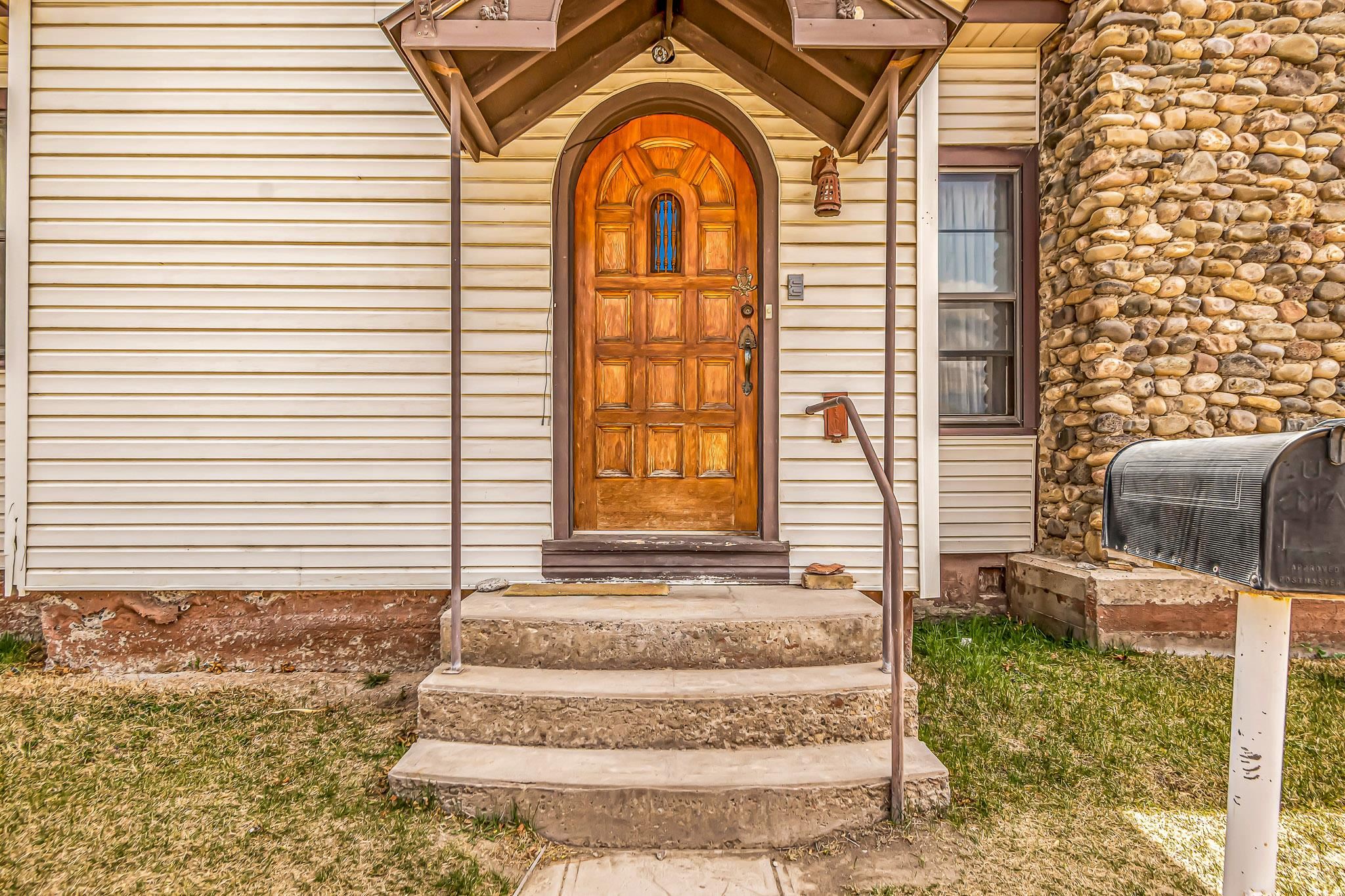 130 E 9th Street