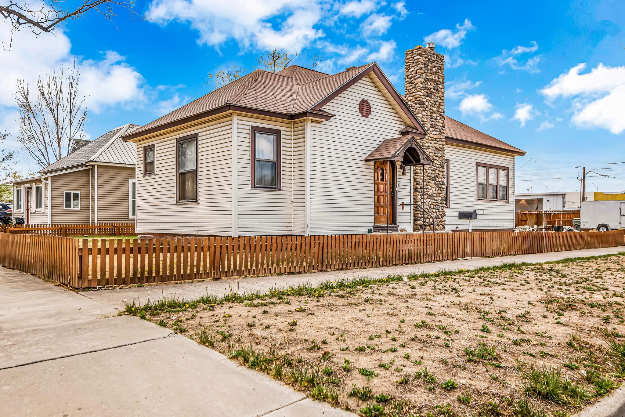130 E 9th Street