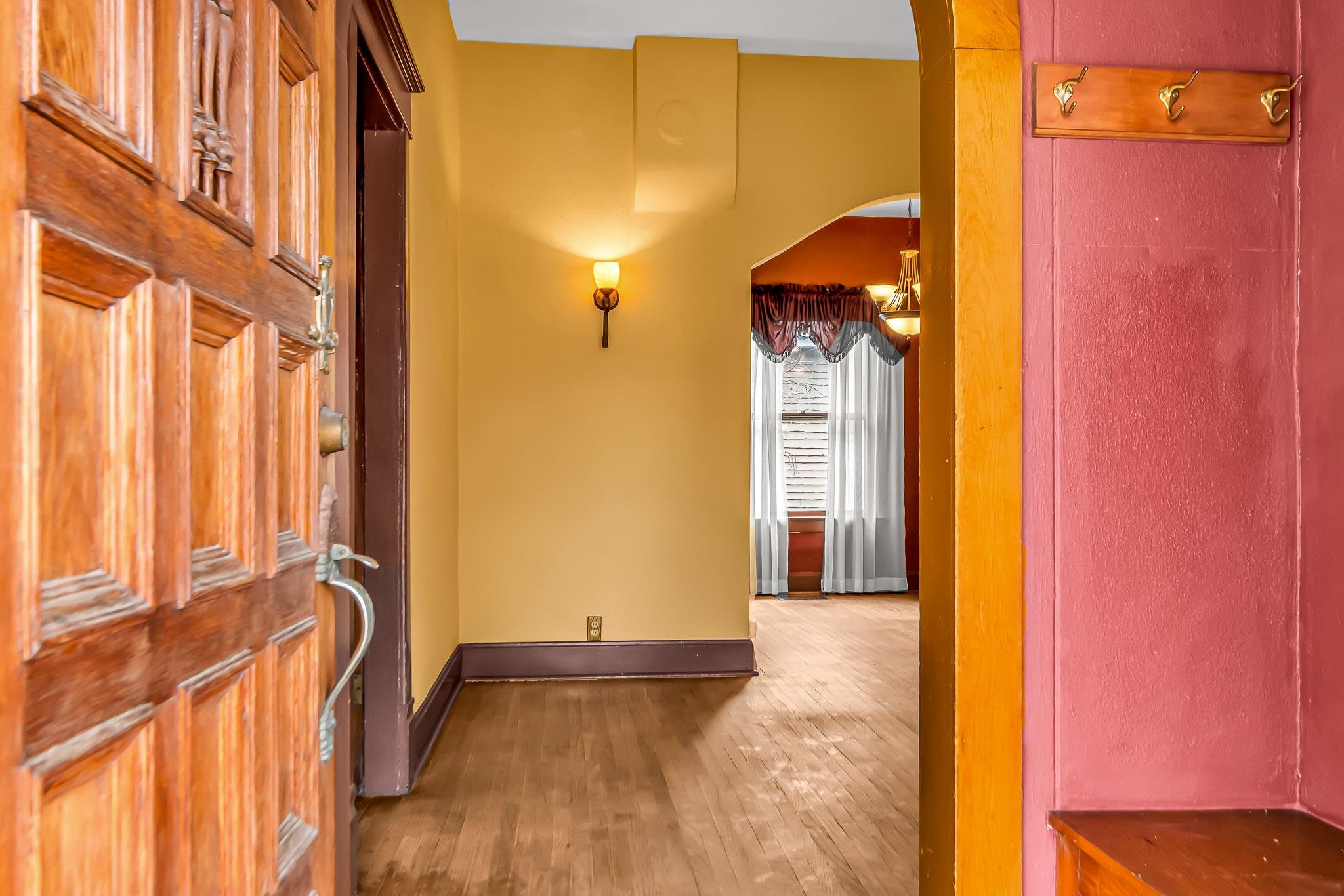 130 E 9th Street