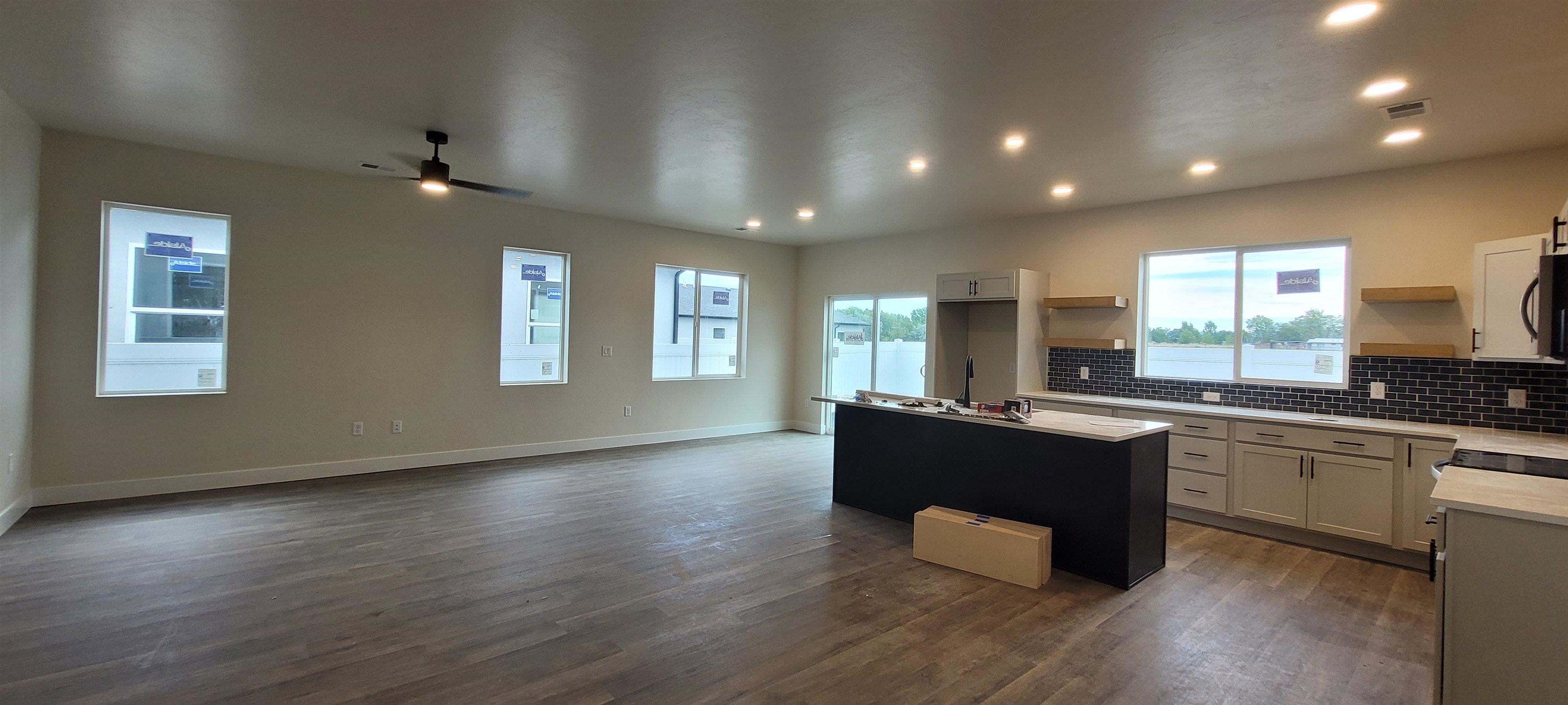 1655 Tungsten Way