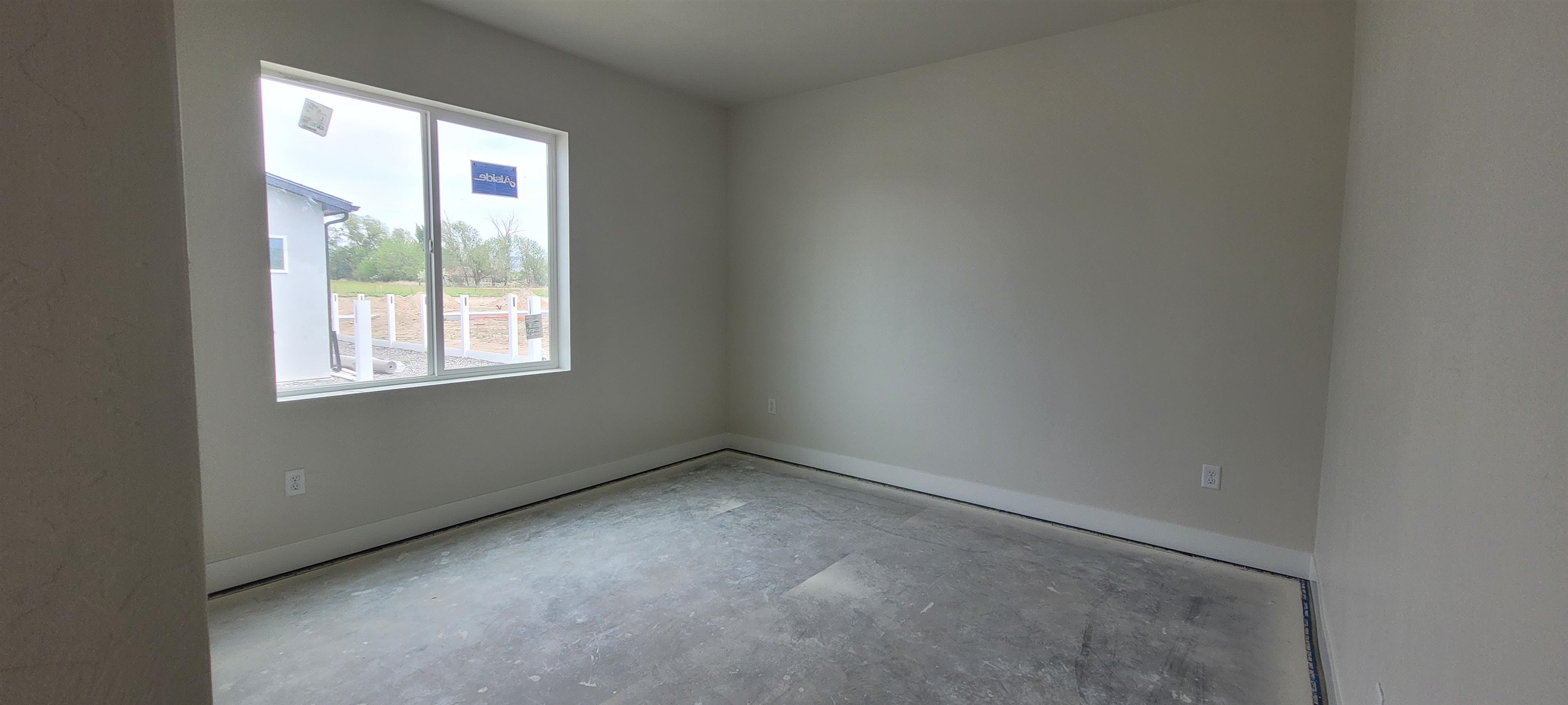 1635 Tungsten Way