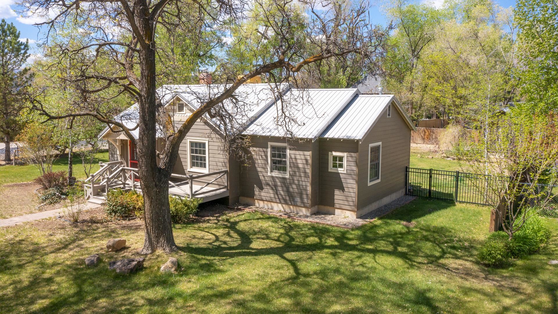 107 Hillcrest Avenue