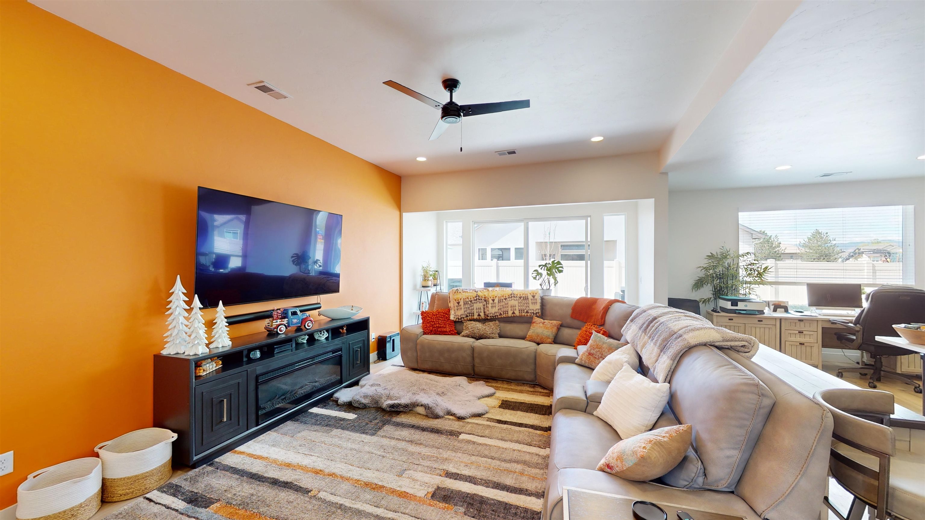 511 Hobbs Court