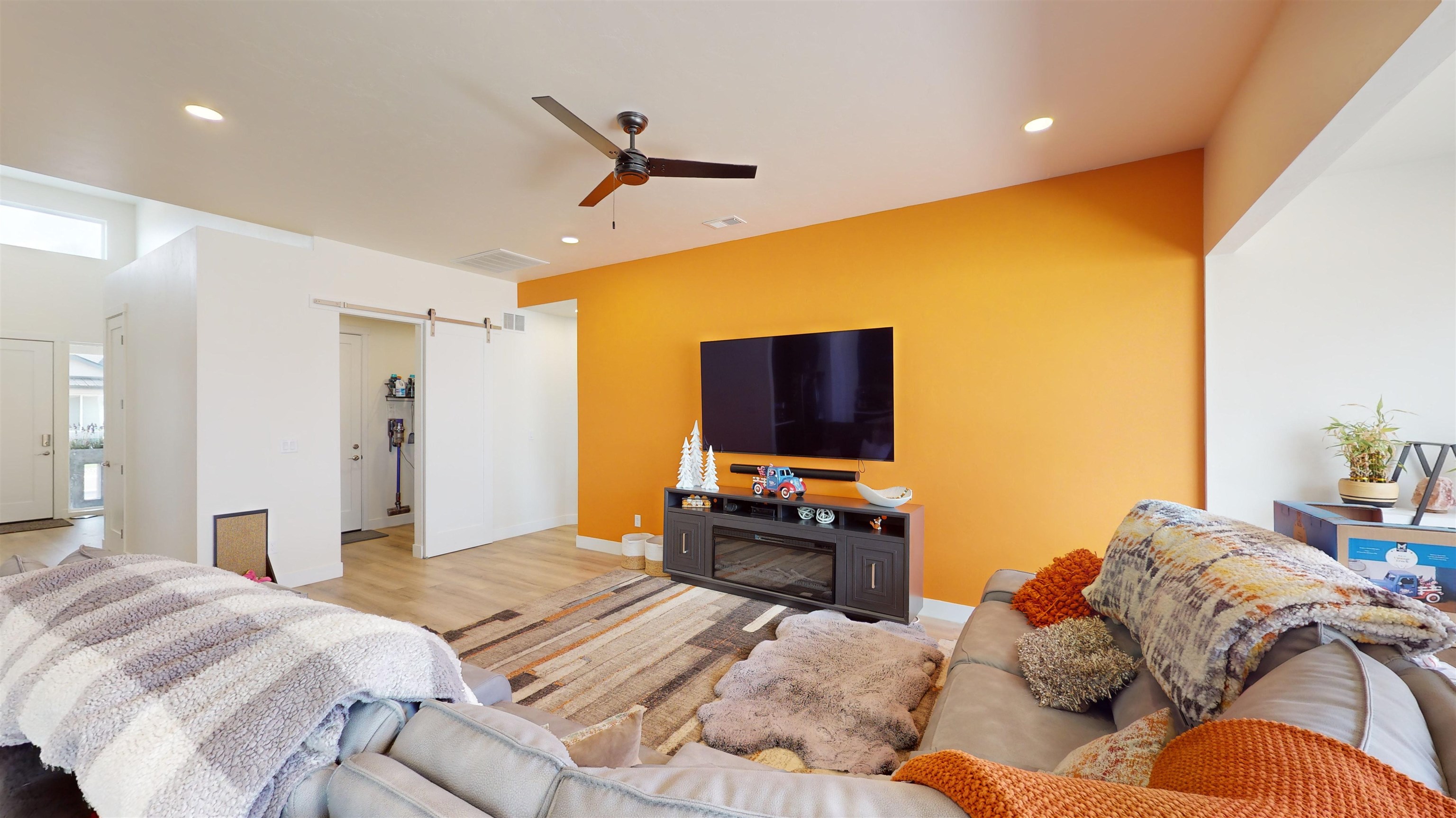 511 Hobbs Court