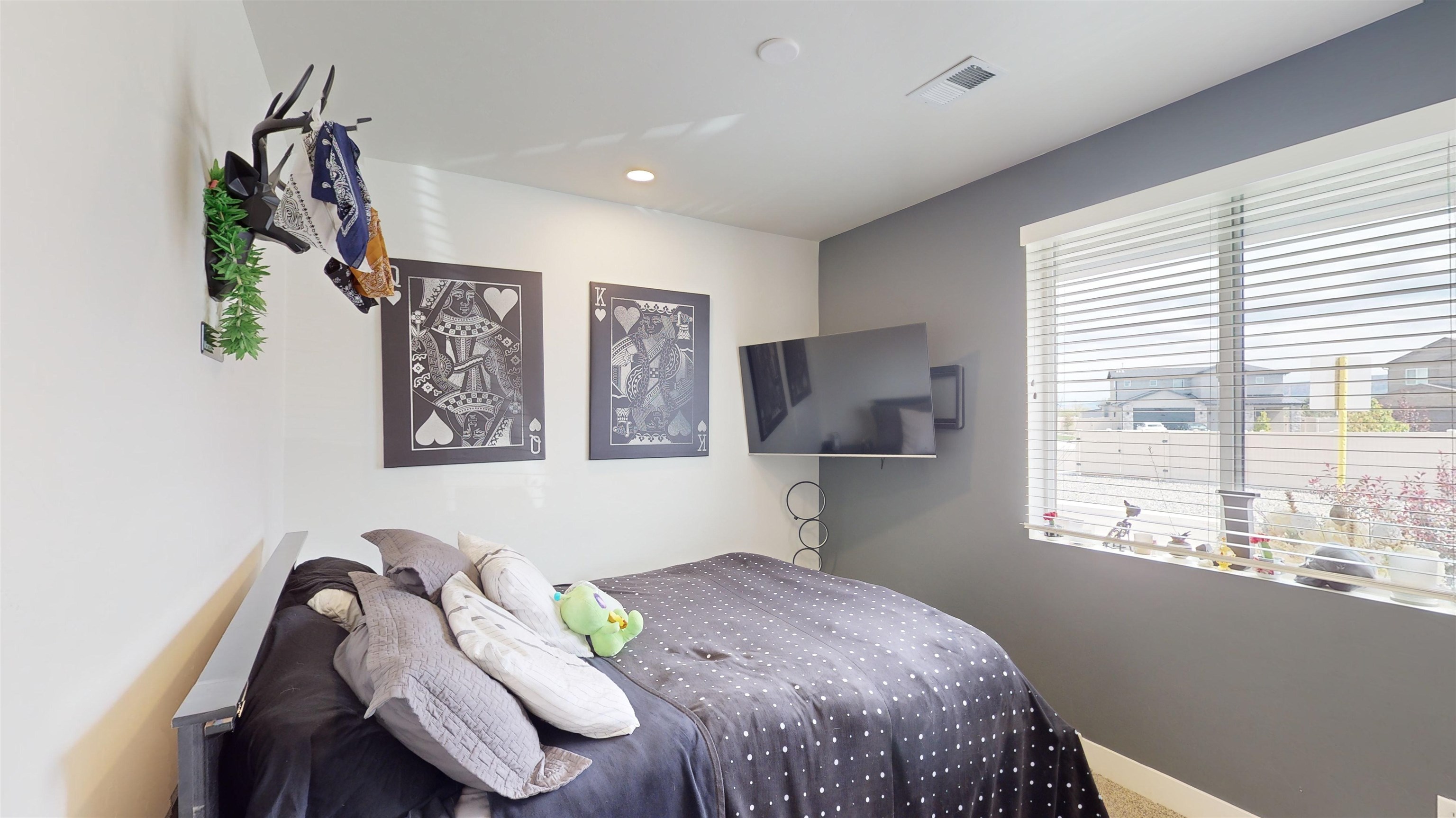 511 Hobbs Court