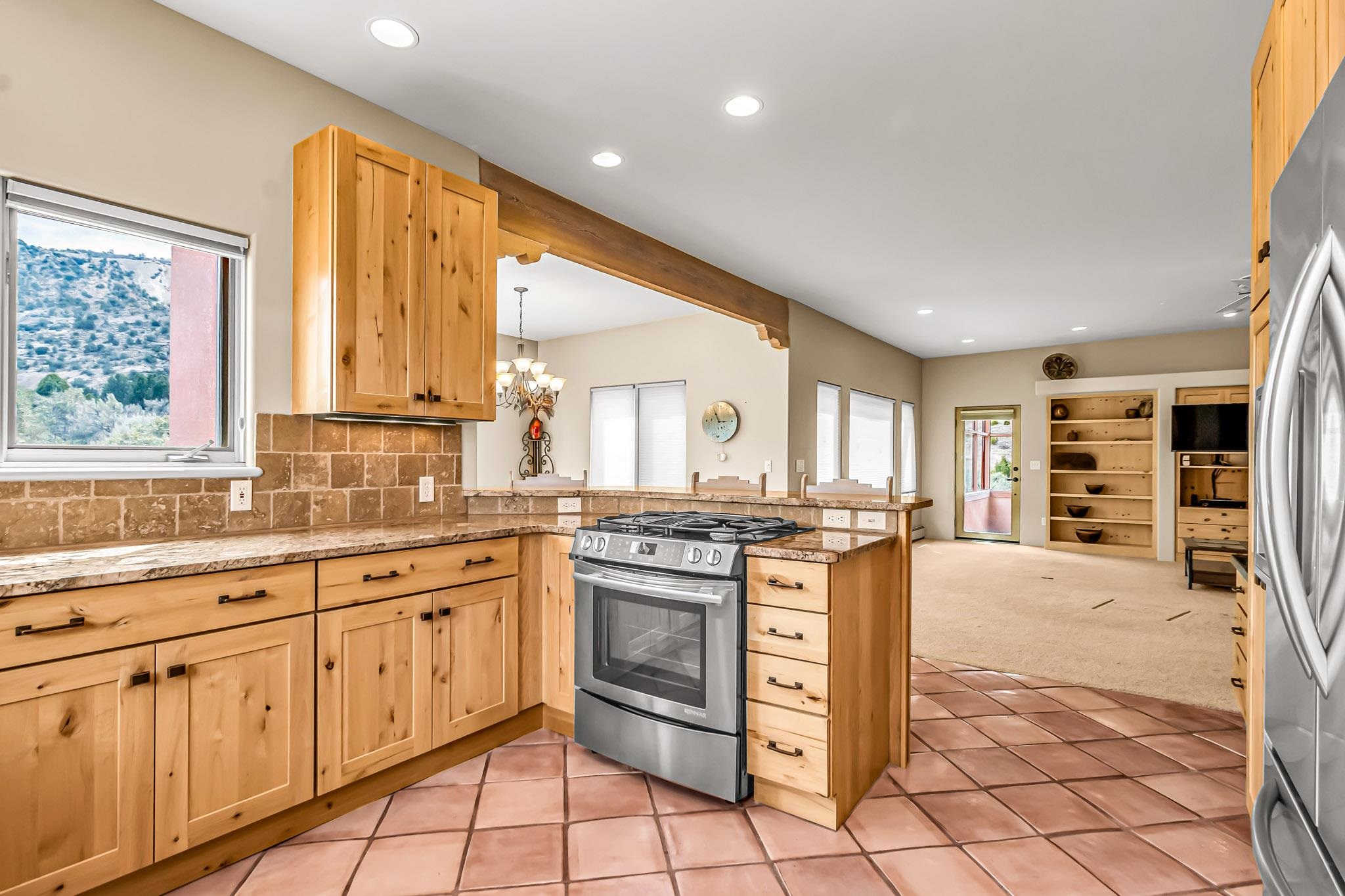 243 W Fallen Rock Road