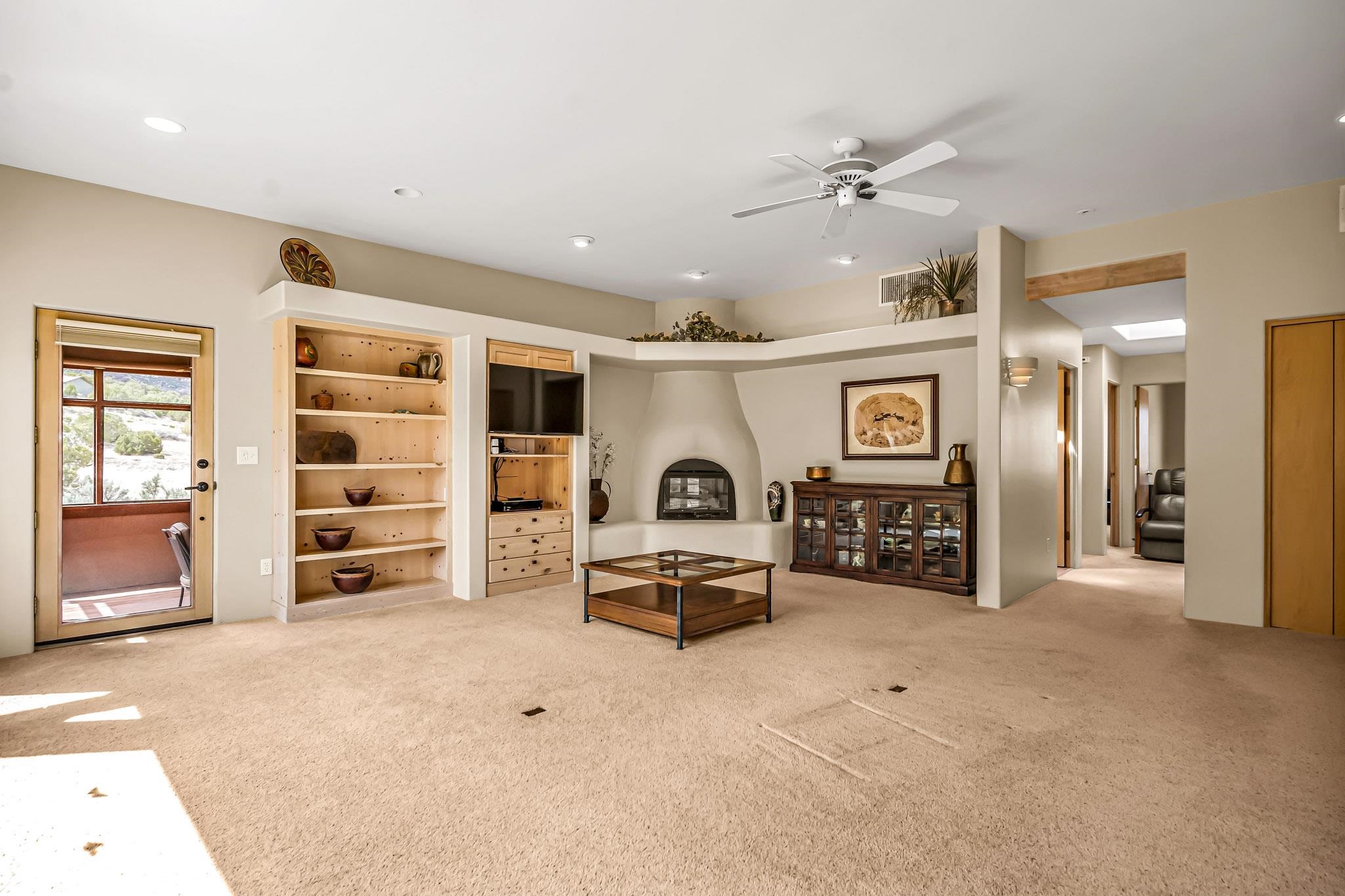 243 W Fallen Rock Road