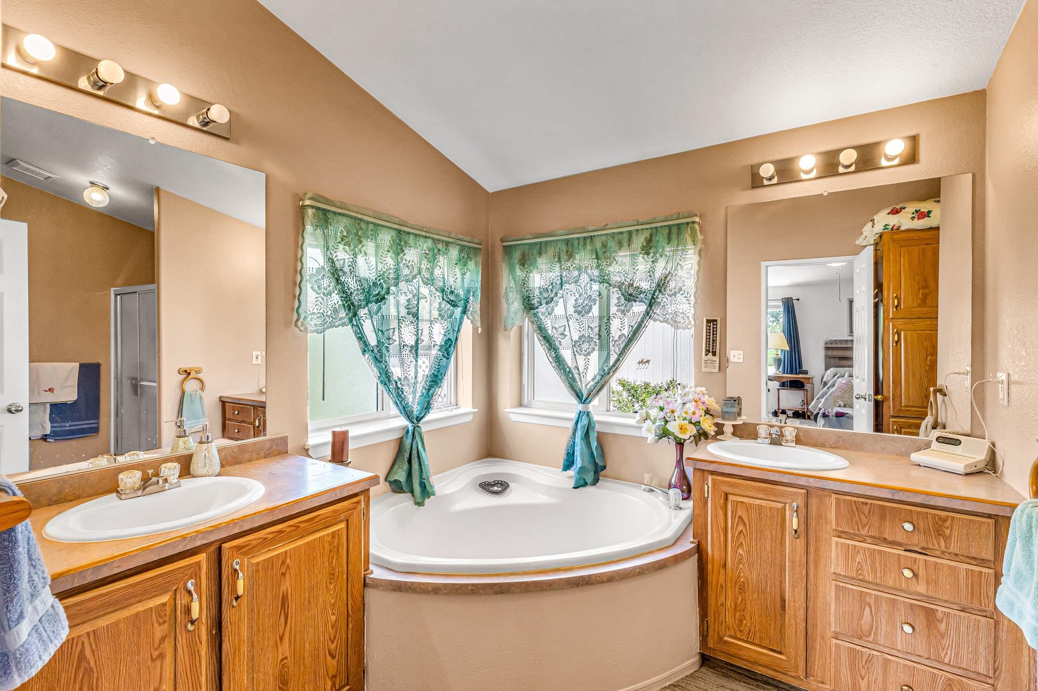 435 32 Road Unit: 275