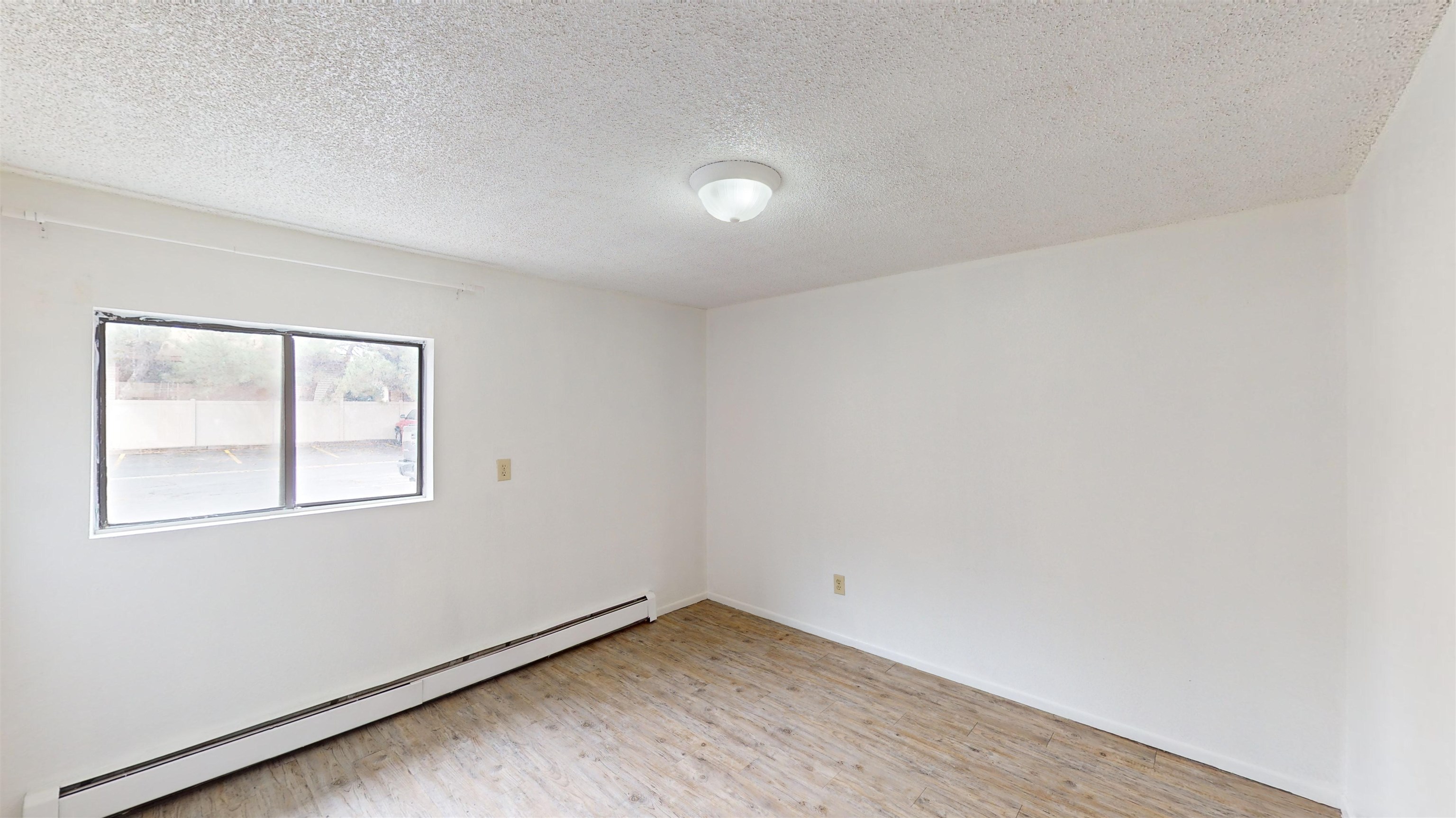 1140 Walnut Avenue Unit: 8