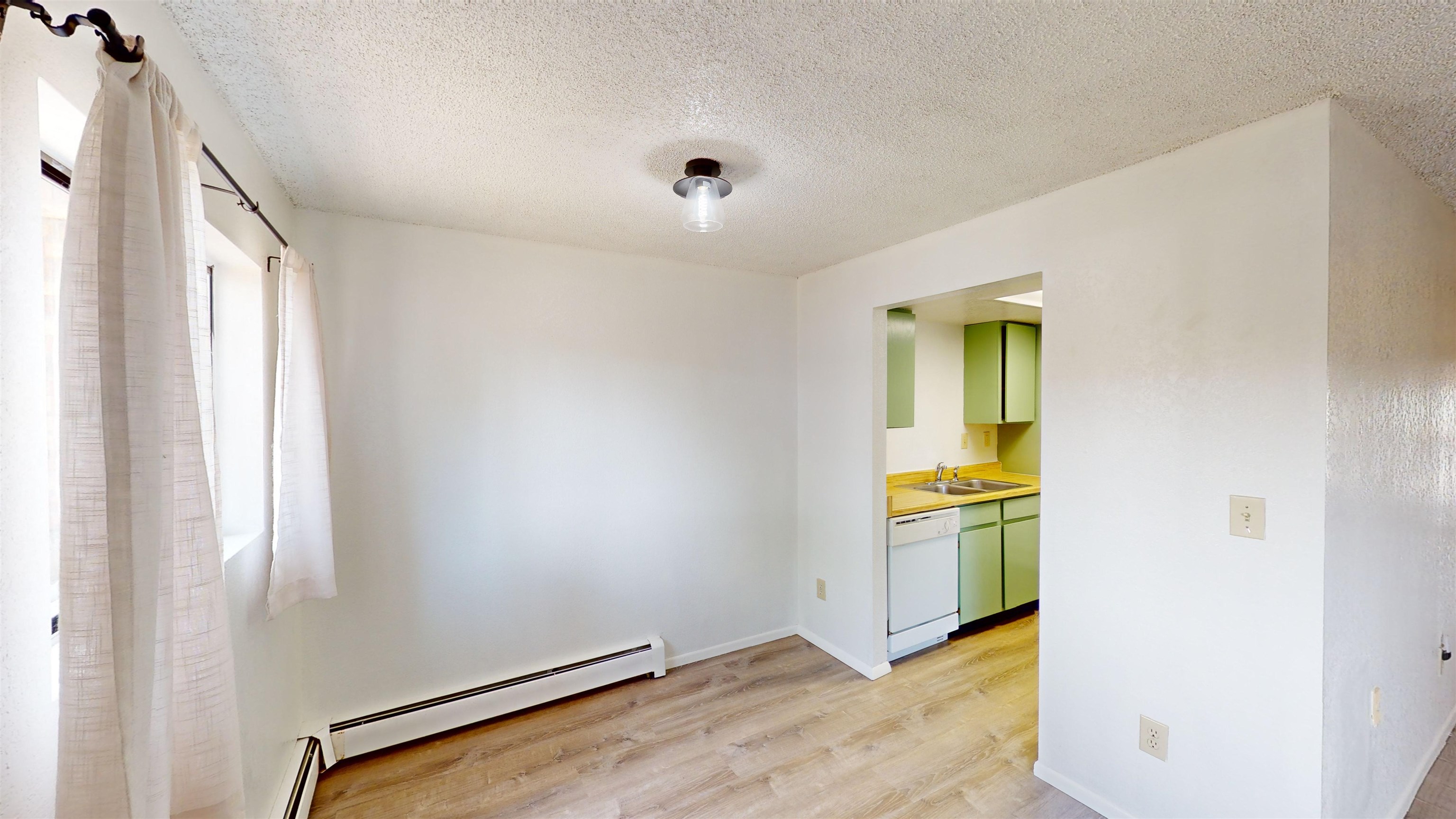 1140 Walnut Avenue Unit: 8