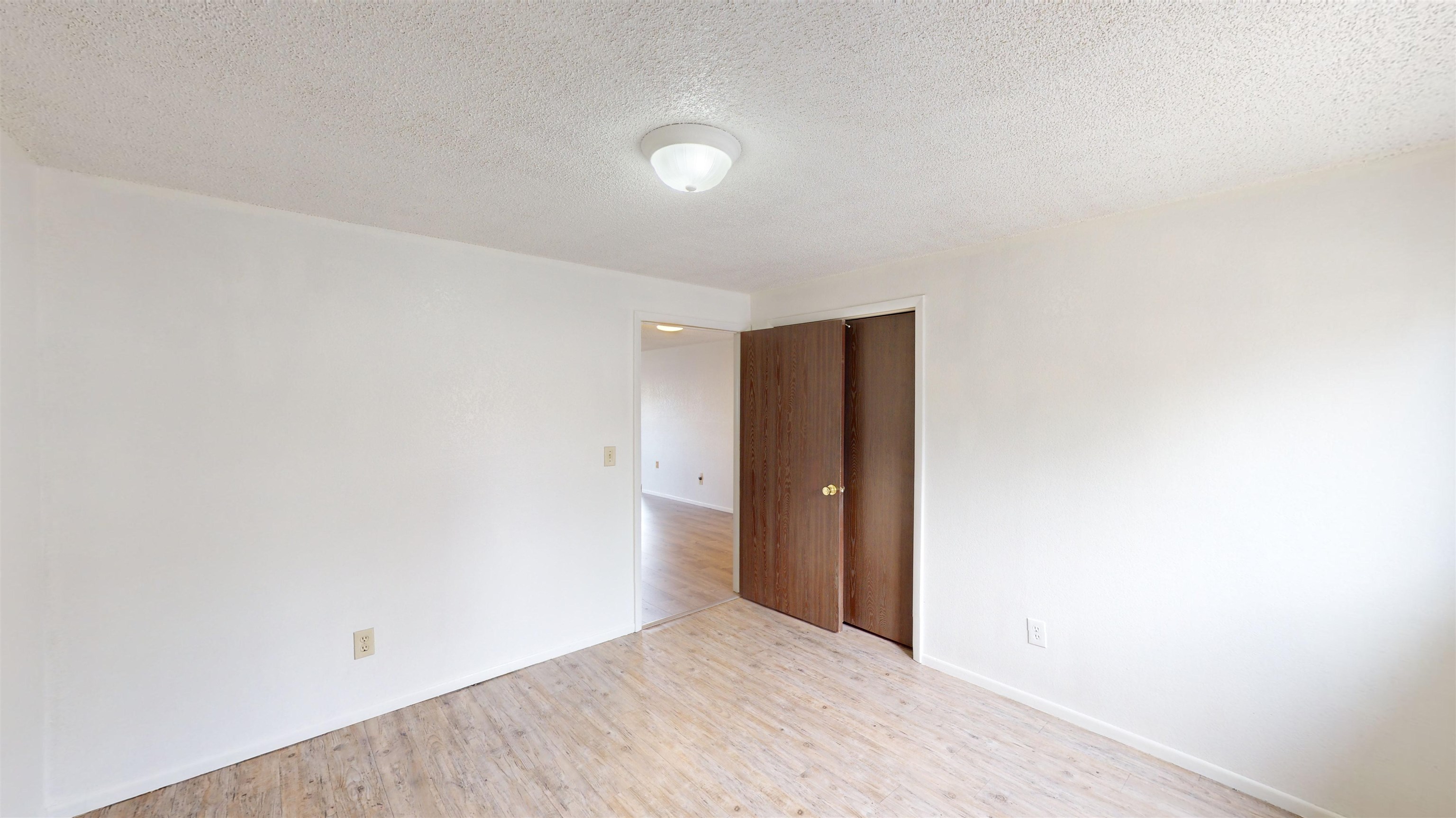 1140 Walnut Avenue Unit: 8