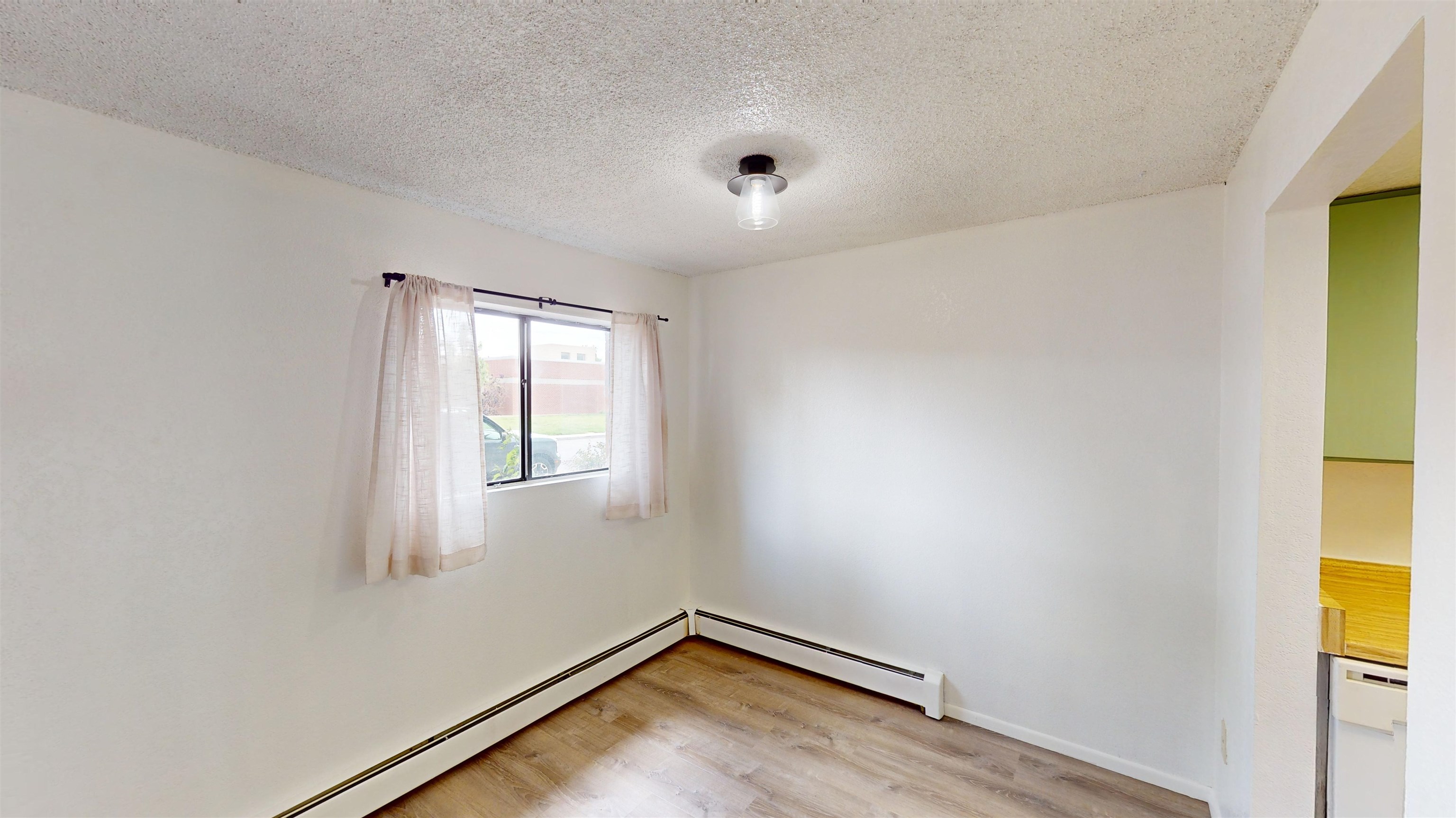 1140 Walnut Avenue Unit: 8
