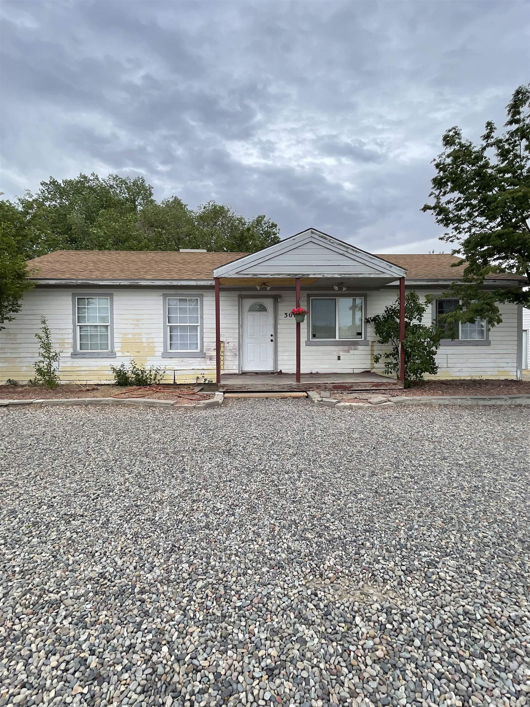 3019 E Road