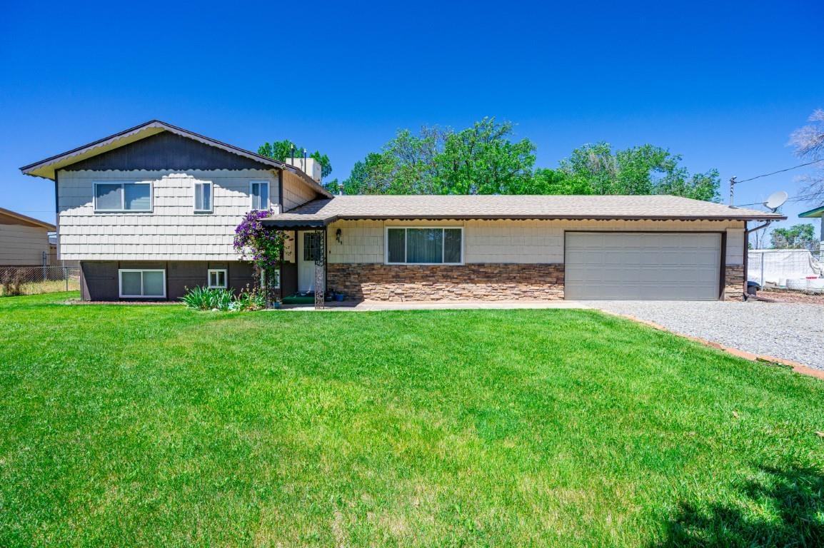 469 32 Road