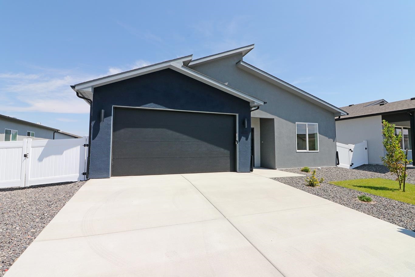 1645 Tungsten Way