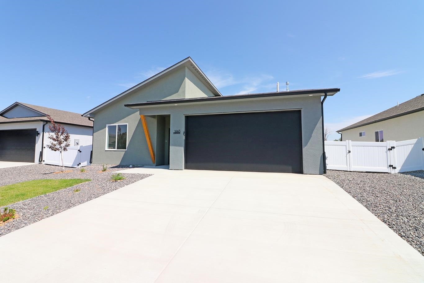 1665 Tungsten Way