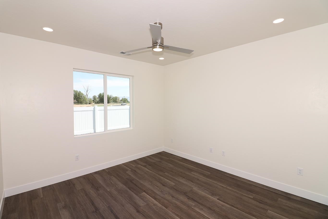 1665 Tungsten Way