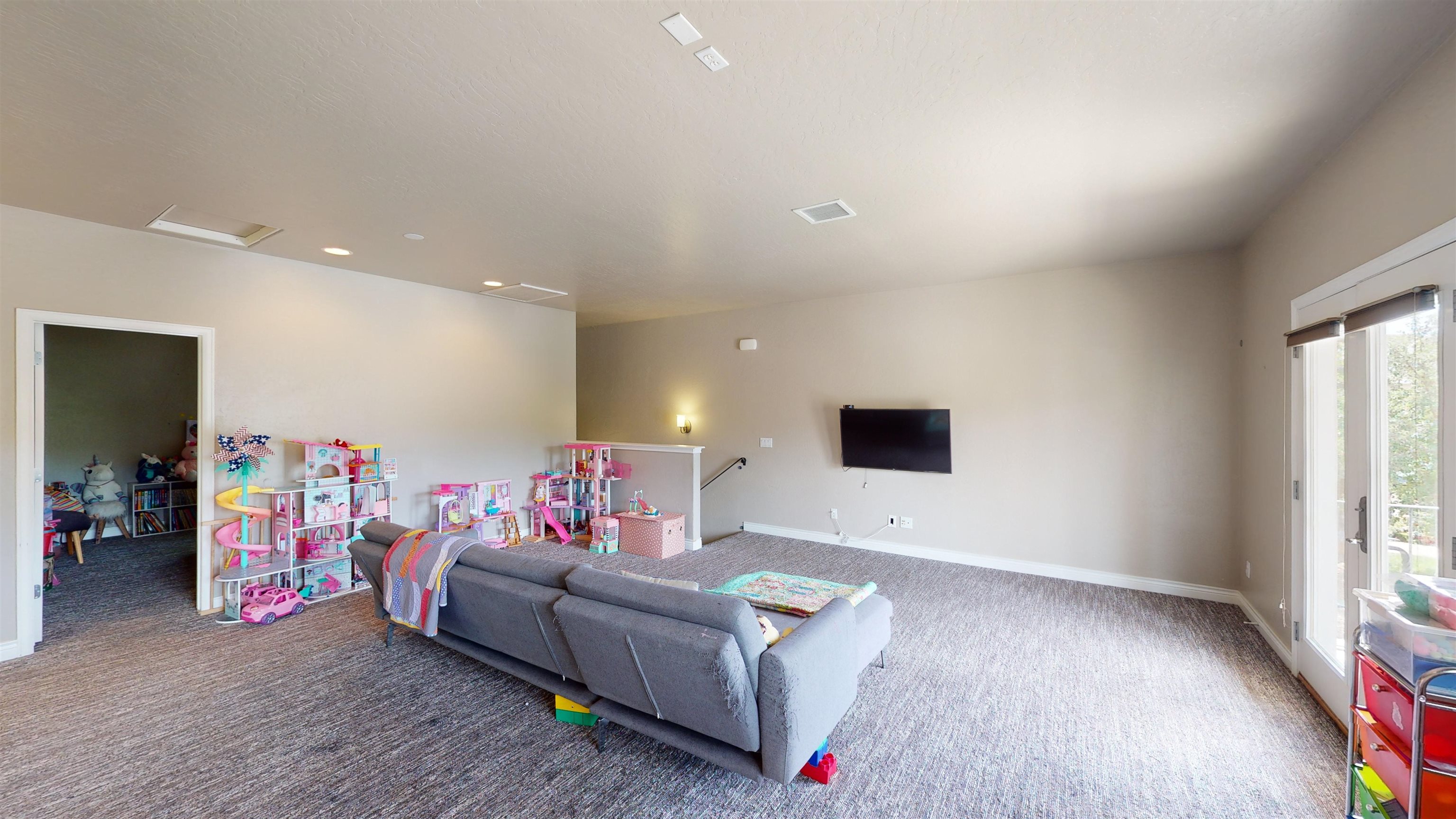 2218 Da Vinci Place