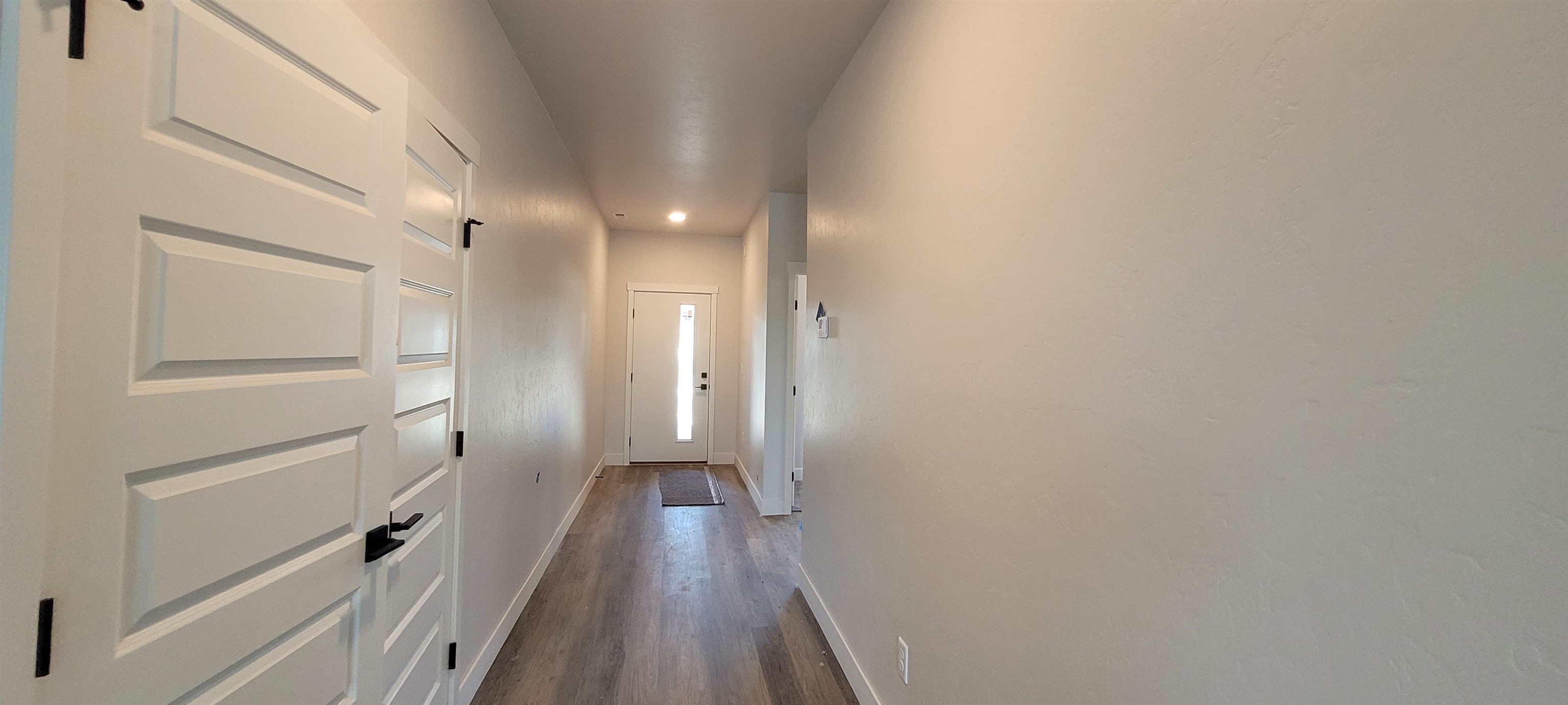 1685 Tungsten Way