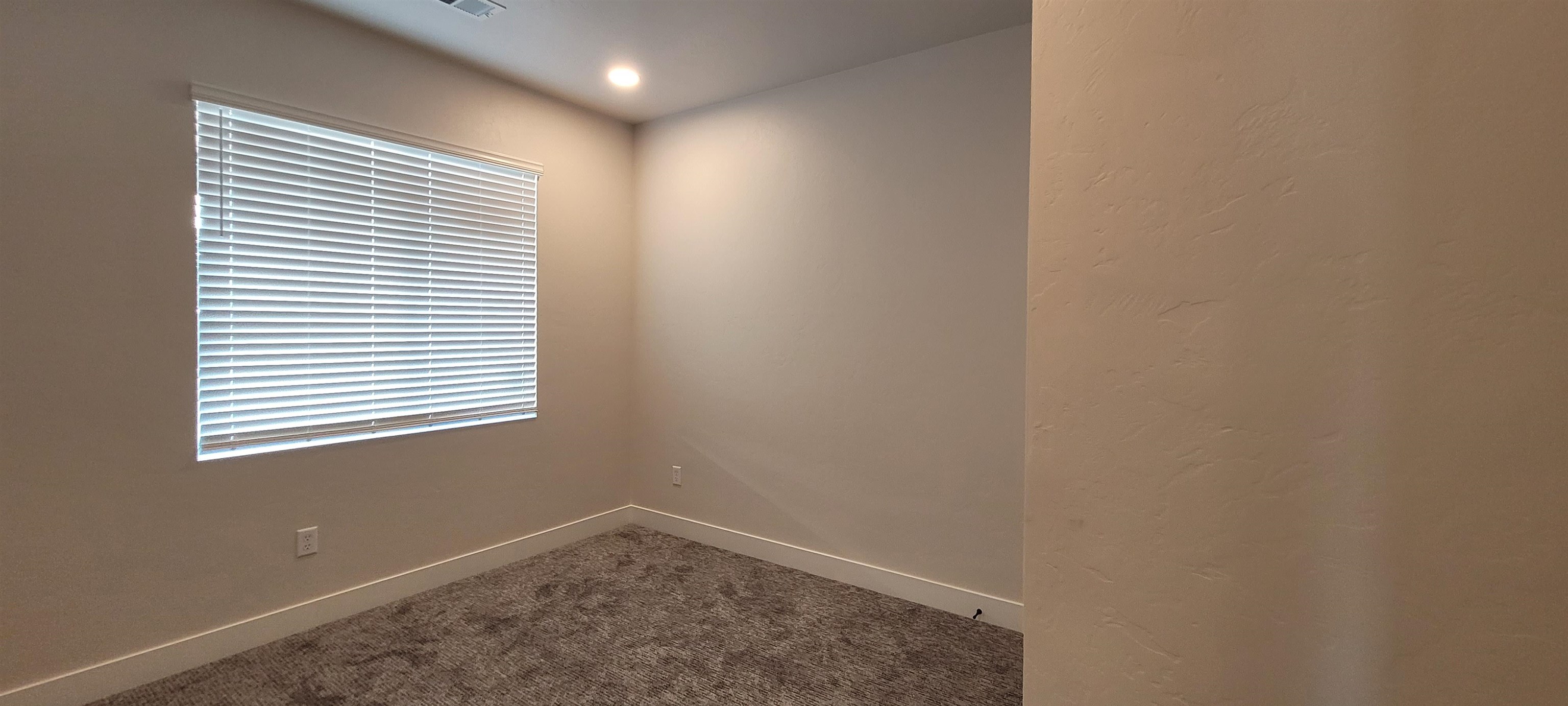 1685 Tungsten Way