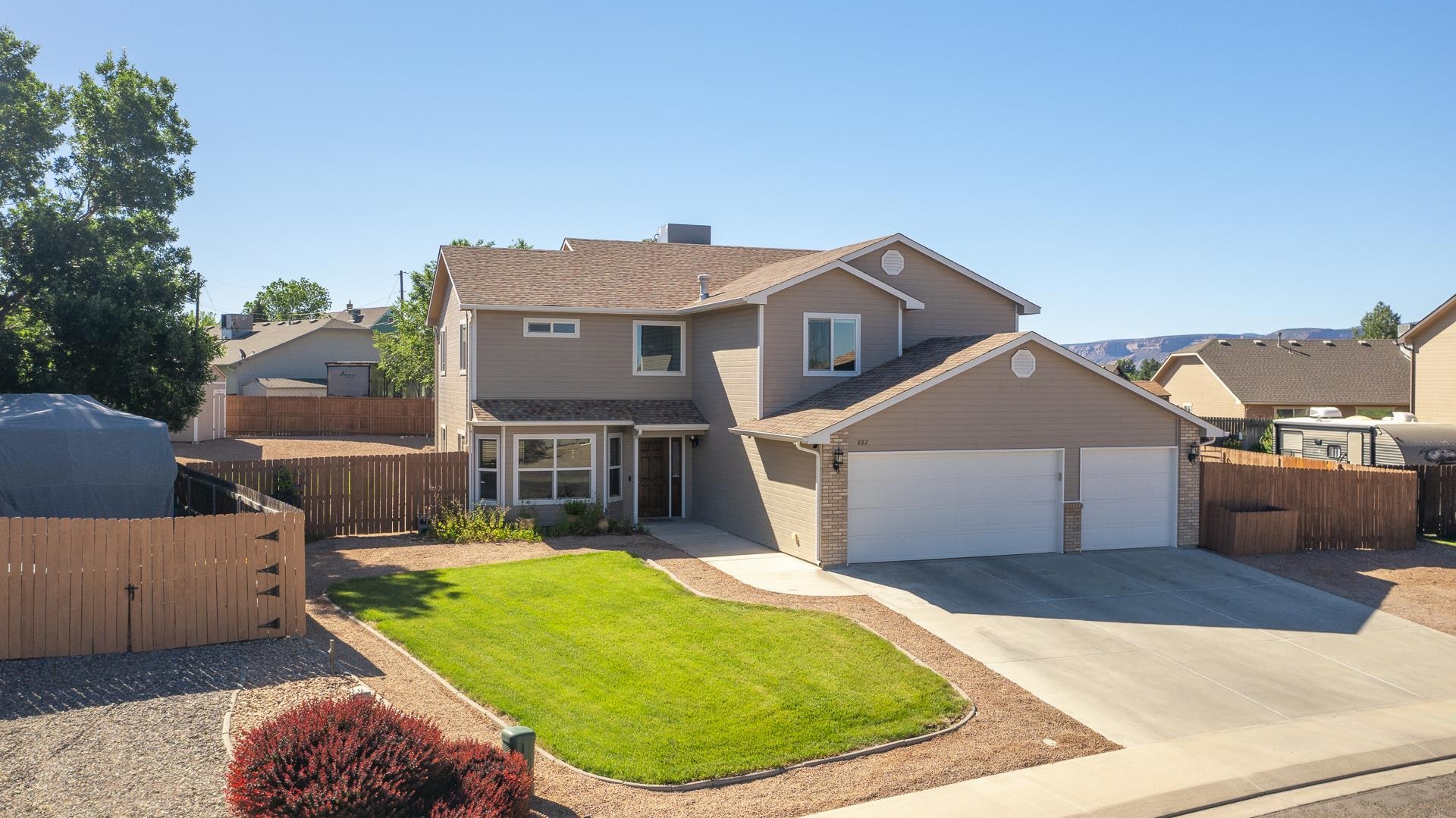 882 Elberta Drive