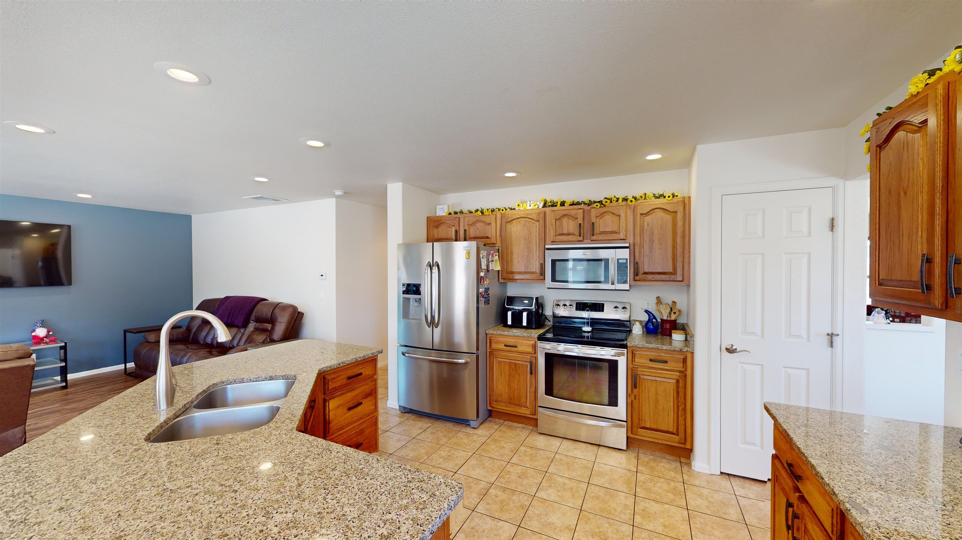 882 Elberta Drive