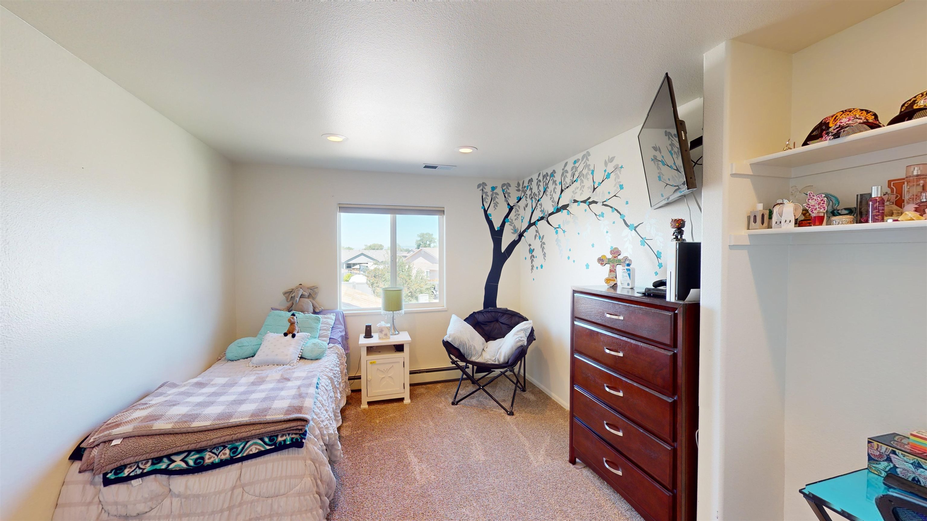 882 Elberta Drive
