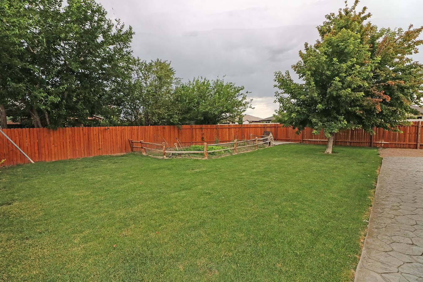 449 Doris Road